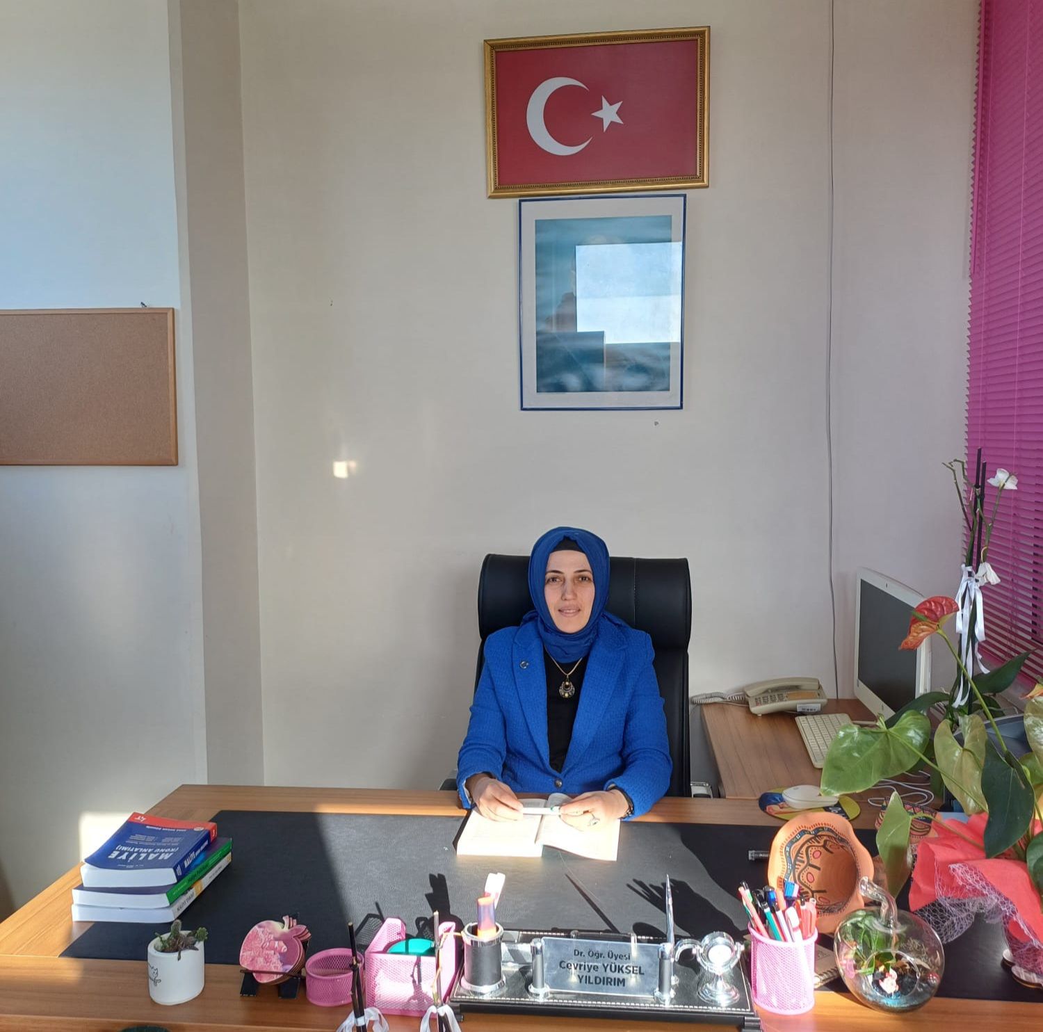 Dr. Öğr. Üyesi ünvanını alarak Bölüm Başkanlığı görevine atanmıştır