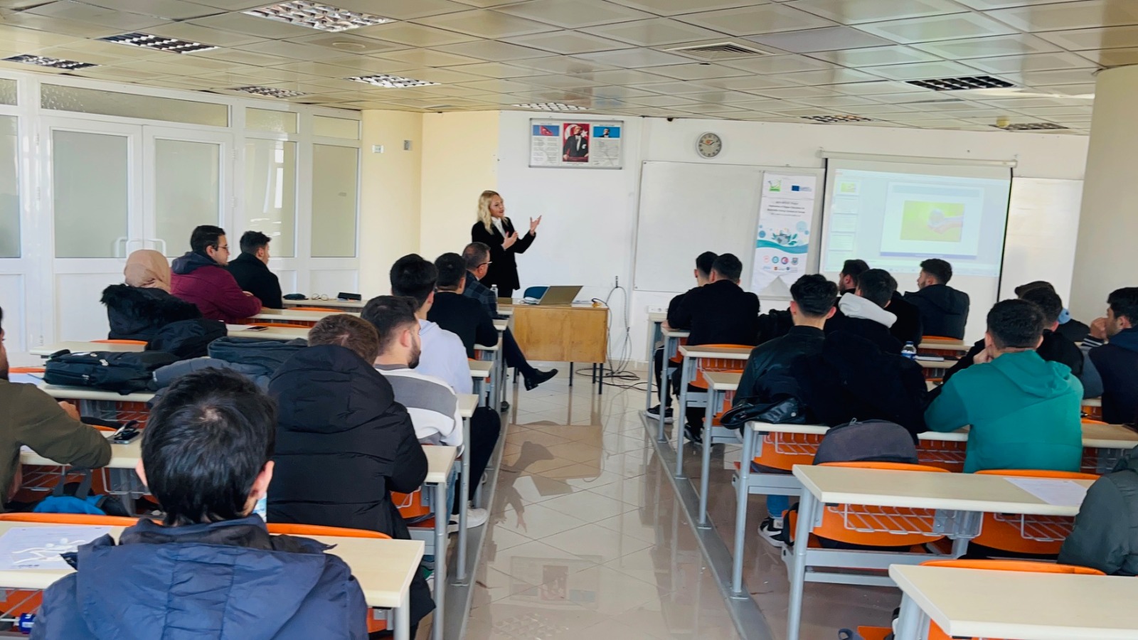 Yükseköğretimde Yenilenebilir Enerji Kapsamında AB Hed-Res-Eu Erasmus Projesi Konulu Seminer Düzenlendi