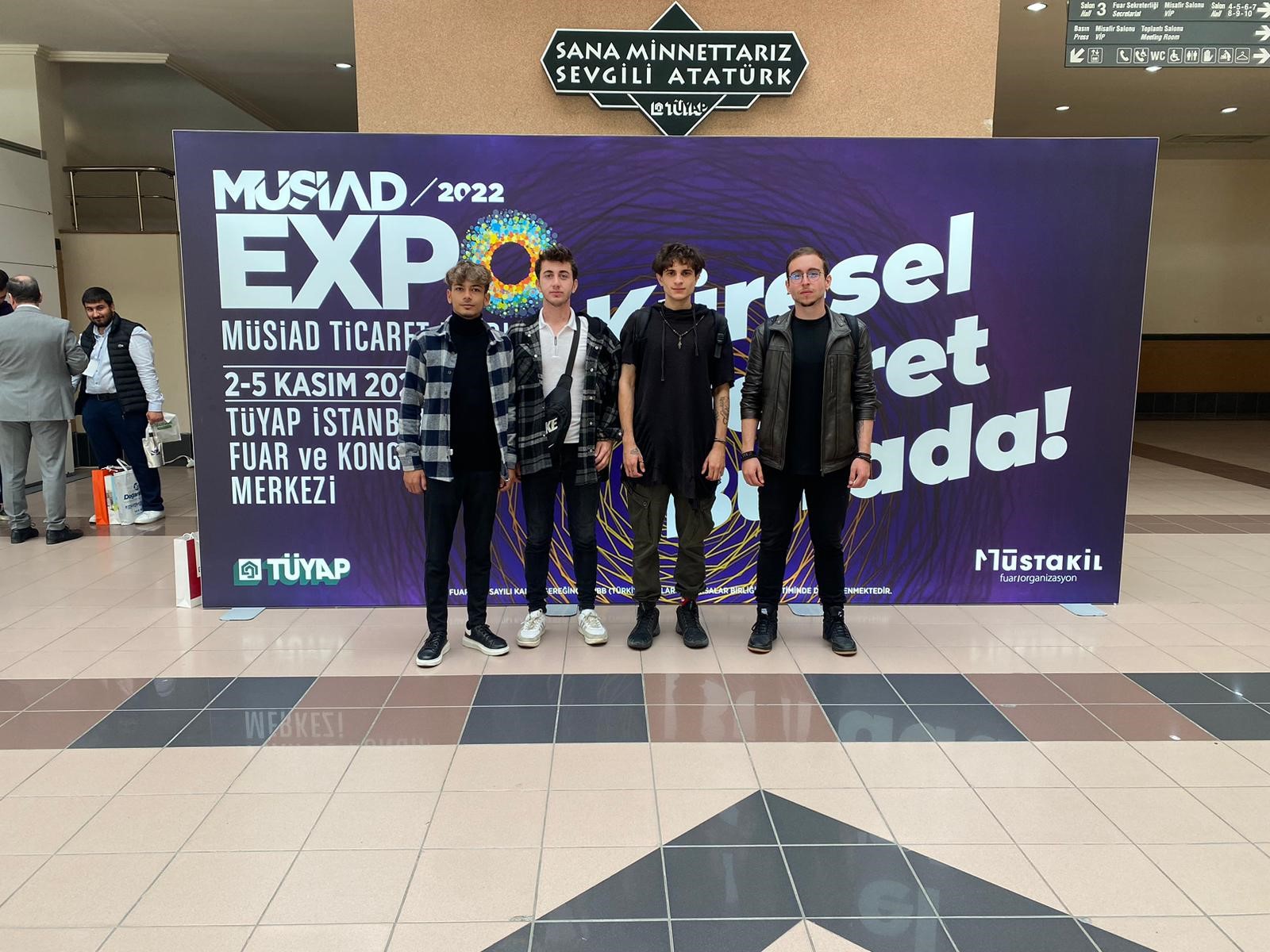 Yüksekokulumuz Öğrencileri MÜSİAD EXPO 2022Ticaret Fuarı'na Katıldı.