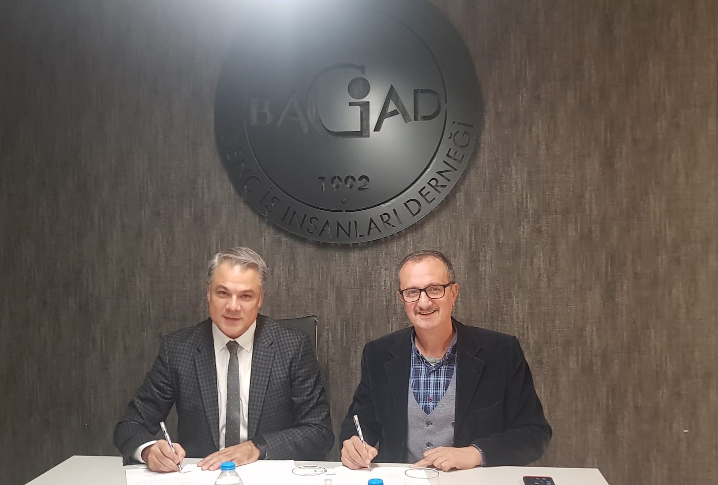 22.11.2022 BAGİAD ile AYDIN GENÇ, AYDINLANMIŞ GELECEK PROJESİNİN İŞBİRLİĞİ PROTOKOLÜ İMZALANDI