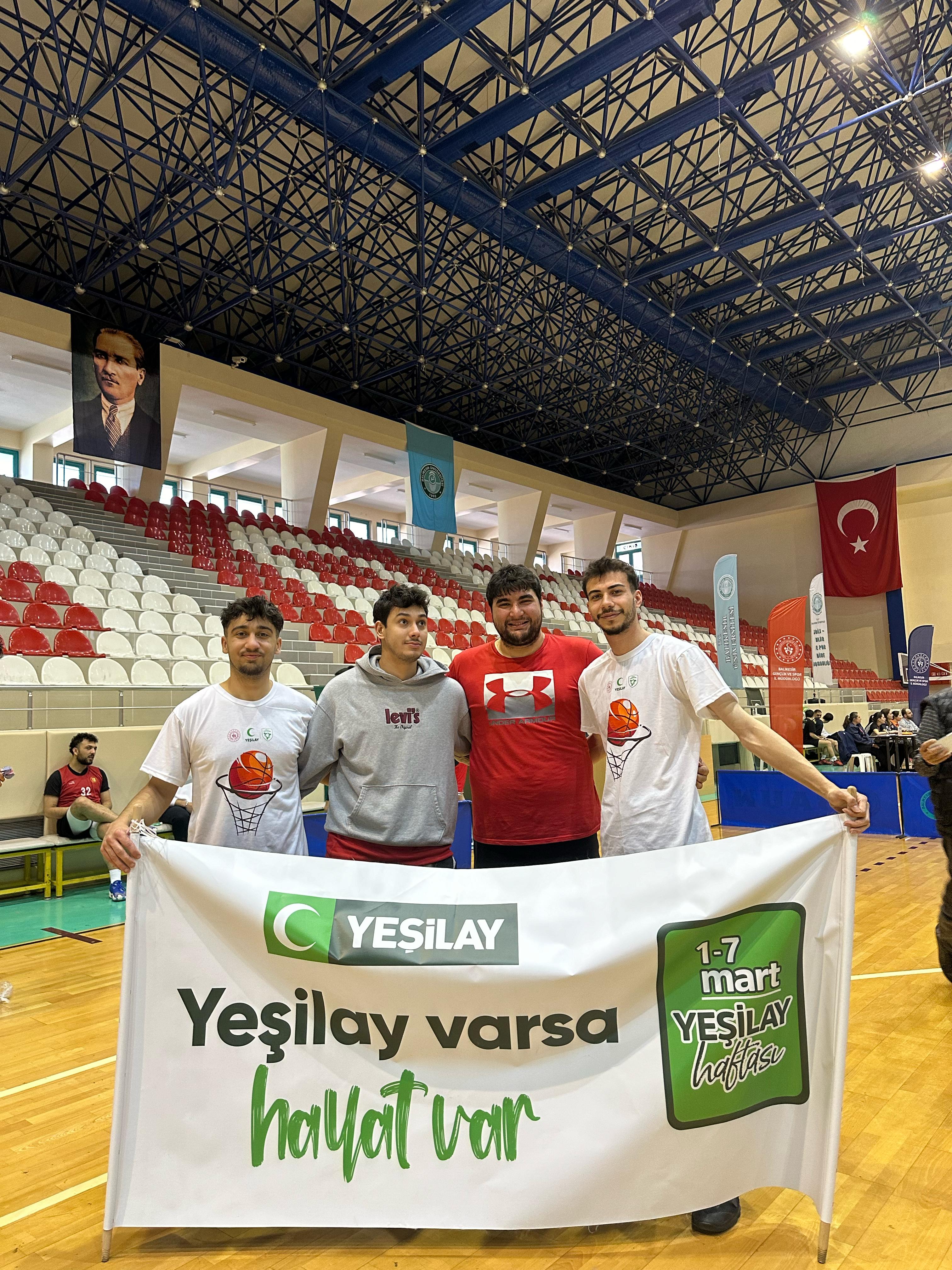 Yeşilay Spor Oyunları Sokaklar Bizim 3x3 Basketbol Turnuvasında Ödüller Sahiplerini Buldu 2