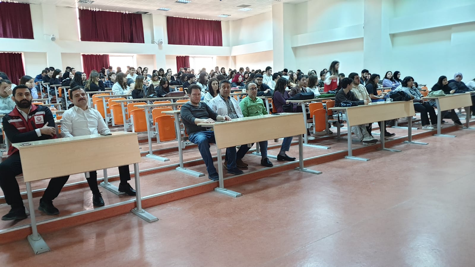 Balıkesir Üniversitesi Veteriner Fakültesinde Aile ve Şiddetle Mücadele Eğitimleri Verildi 3