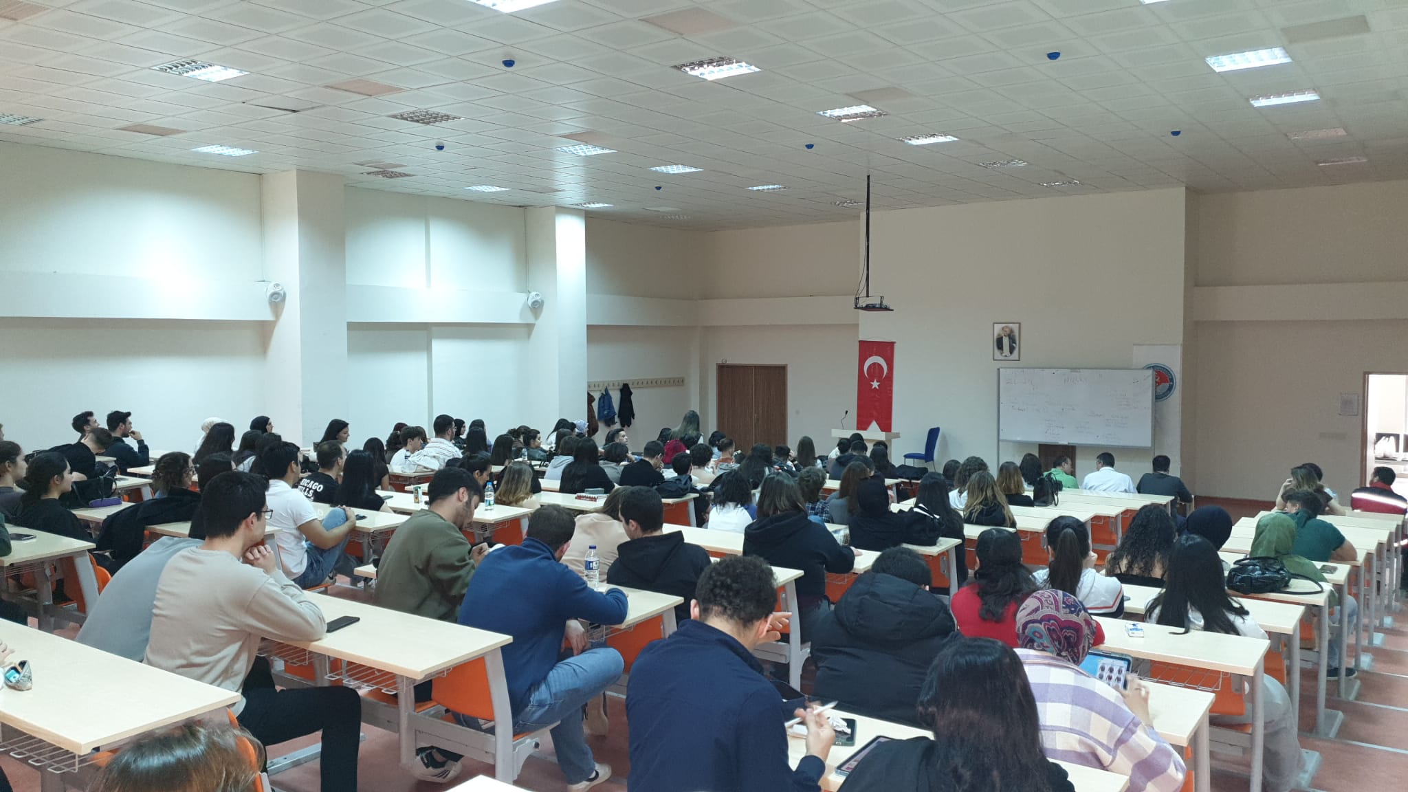 Balıkesir Üniversitesi Veteriner Fakültesinde Aile ve Şiddetle Mücadele Eğitimleri Verildi 5