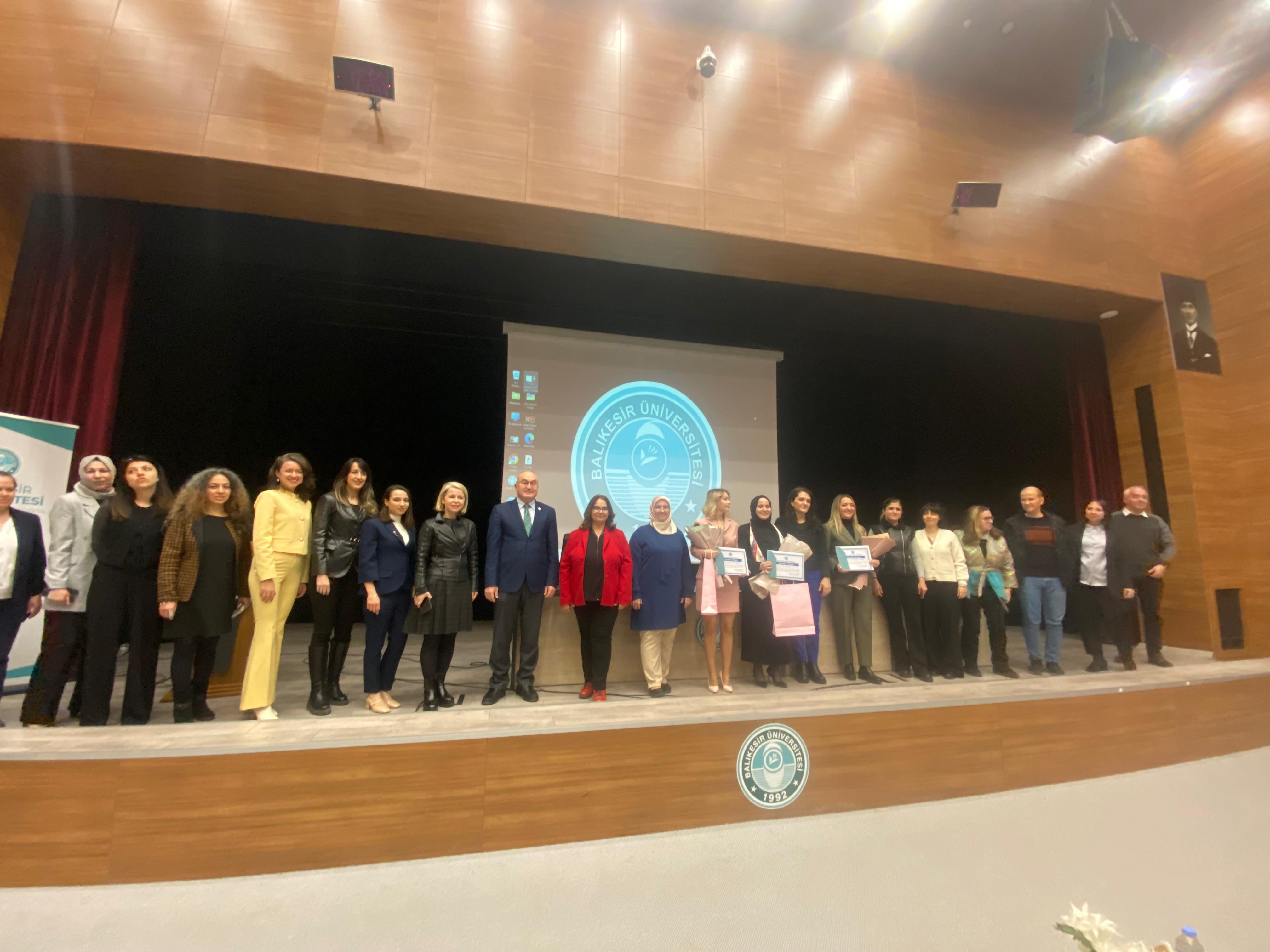  8 Mart Dünya Kadınlar Günü kapsamında Kamusal Alanda Kadının Görünürlüğü paneli düzenlendi 1