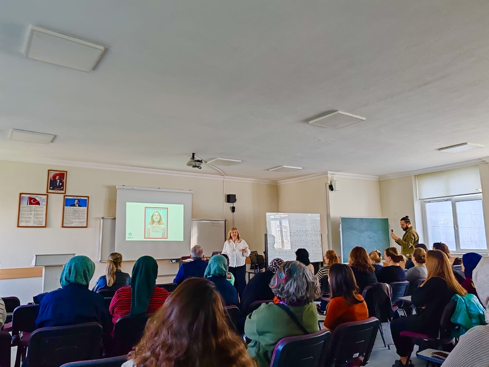 Necatibey Eğitim Fakültesinde 8 Mart Dünya Kadınlar Günü Kutlama Programı  2