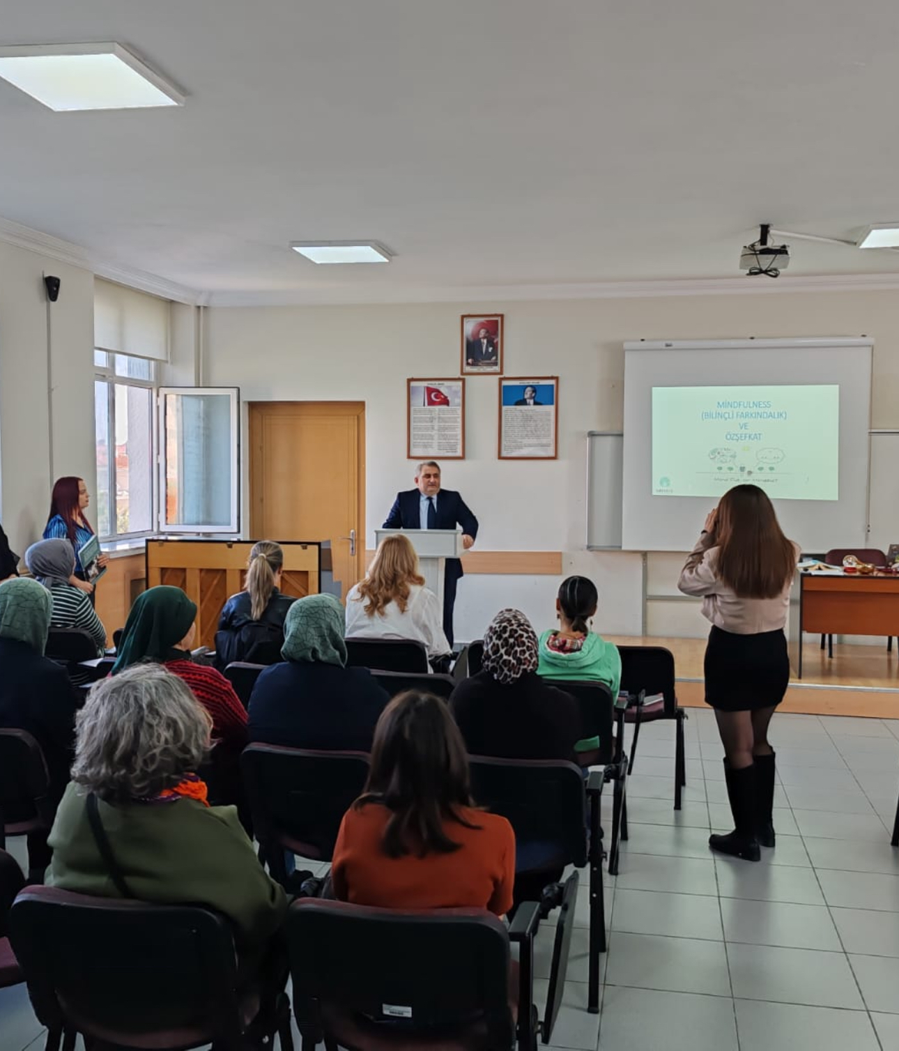 Necatibey Eğitim Fakültesinde 8 Mart Dünya Kadınlar Günü Kutlama Programı  1