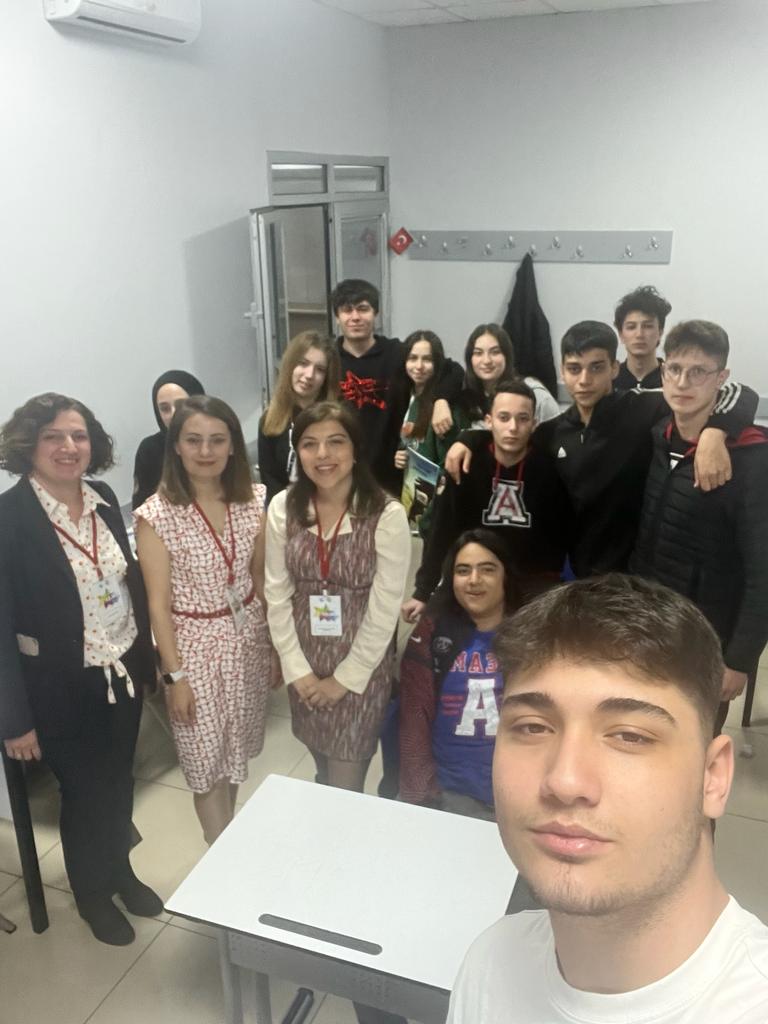 Özel Balıkesir Açı Anadolu ve Fen Lisesi Öğrencilerine Hemşirelik Mesleği ve Bölümümüz Tanıtıldı.