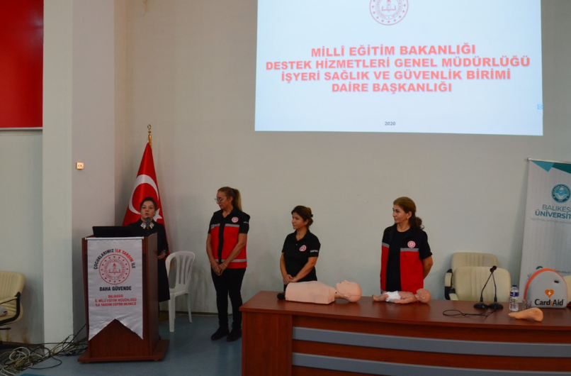 Bölümümüzde Farkındalık İlk Yardım Semineri 1