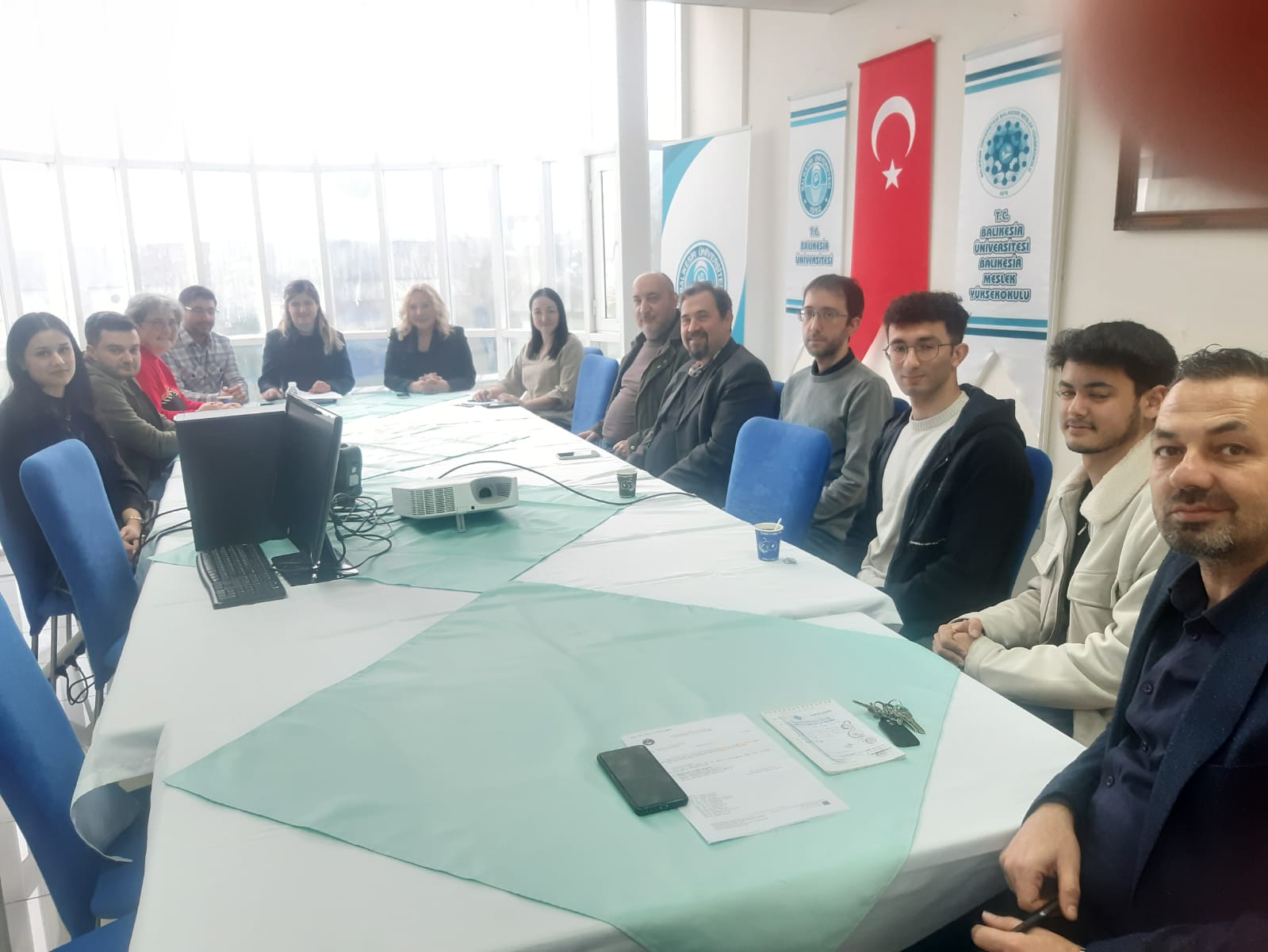 Balıkesir Meslek Yüksek Okulunda MEDEK Akreditasyon Komisyon Toplantısı yapıldı 2