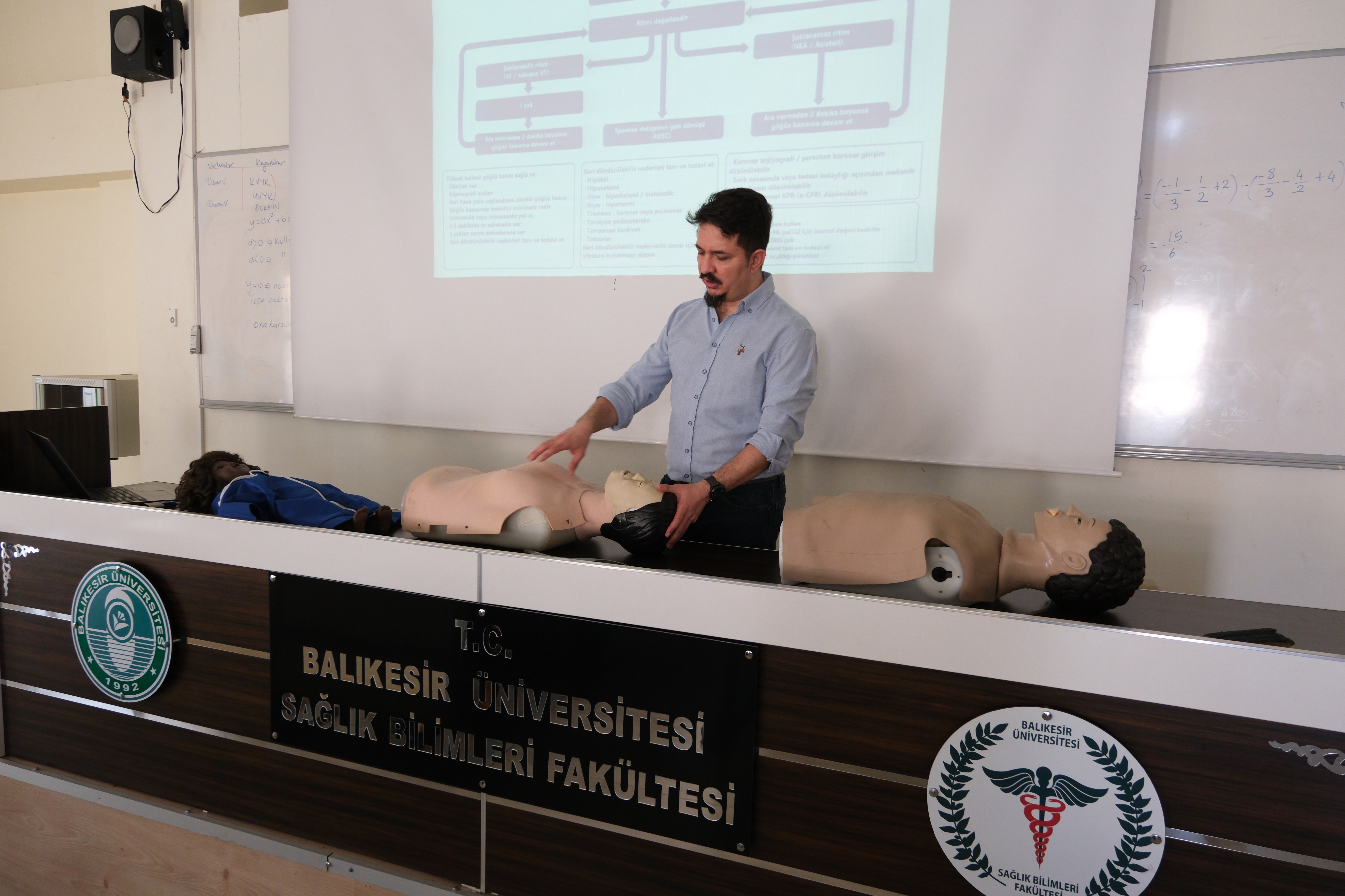 BAÜN Sağlık Bilimleri Fakültesi Öğrencilerine, Temel Yaşam Desteği Eğitimi 4