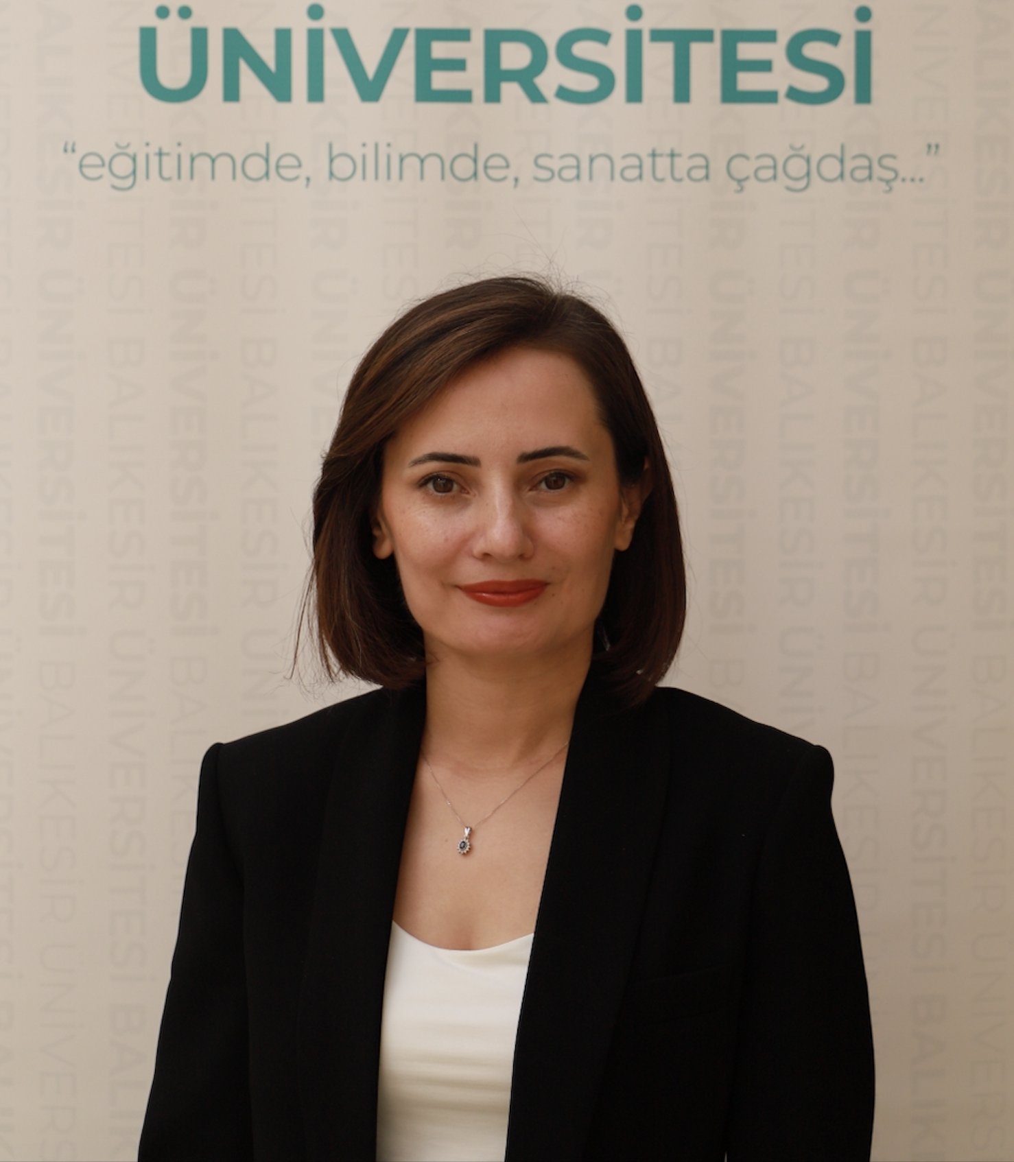 Dr. Öğr. Üyesi ÇİĞDEM KAYA