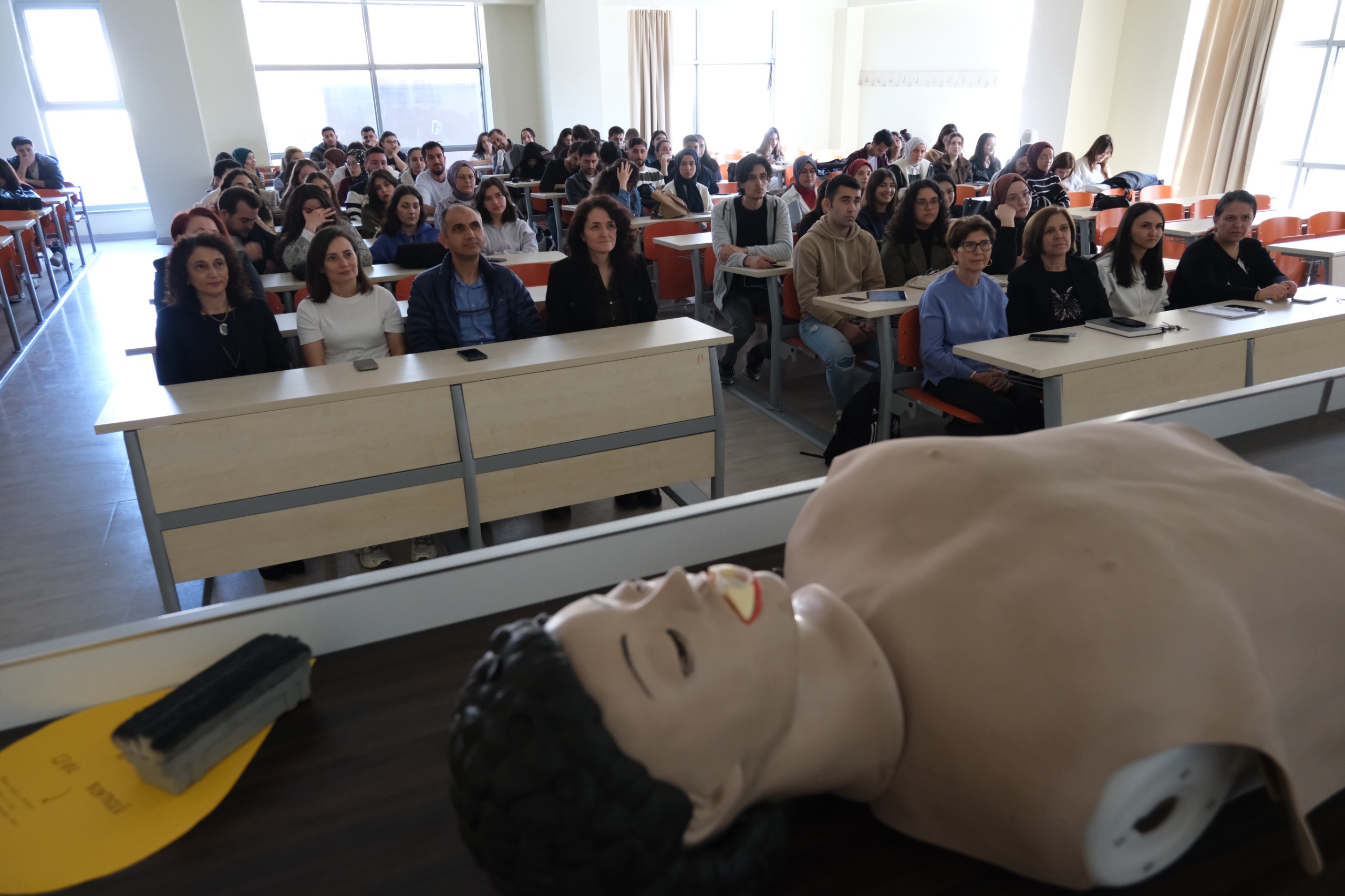 Temel Yaşam Desteği ve CPR Uygulaması 4