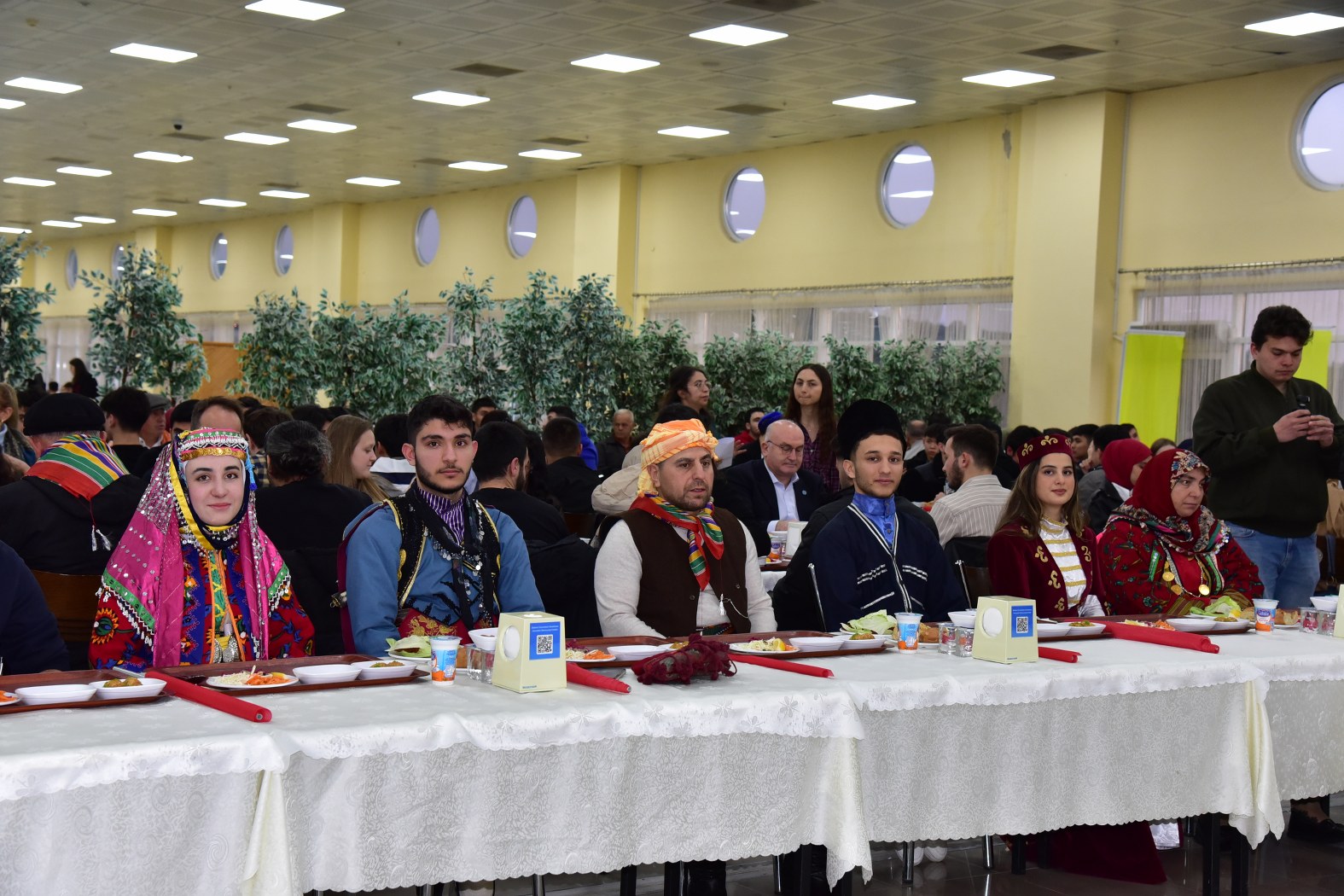 BAÜN’de Nevruz Coşkusu: Uluslararası Öğrenciler İftar ve Geleneksel Oyunlarla Bayramı Kutladı 2