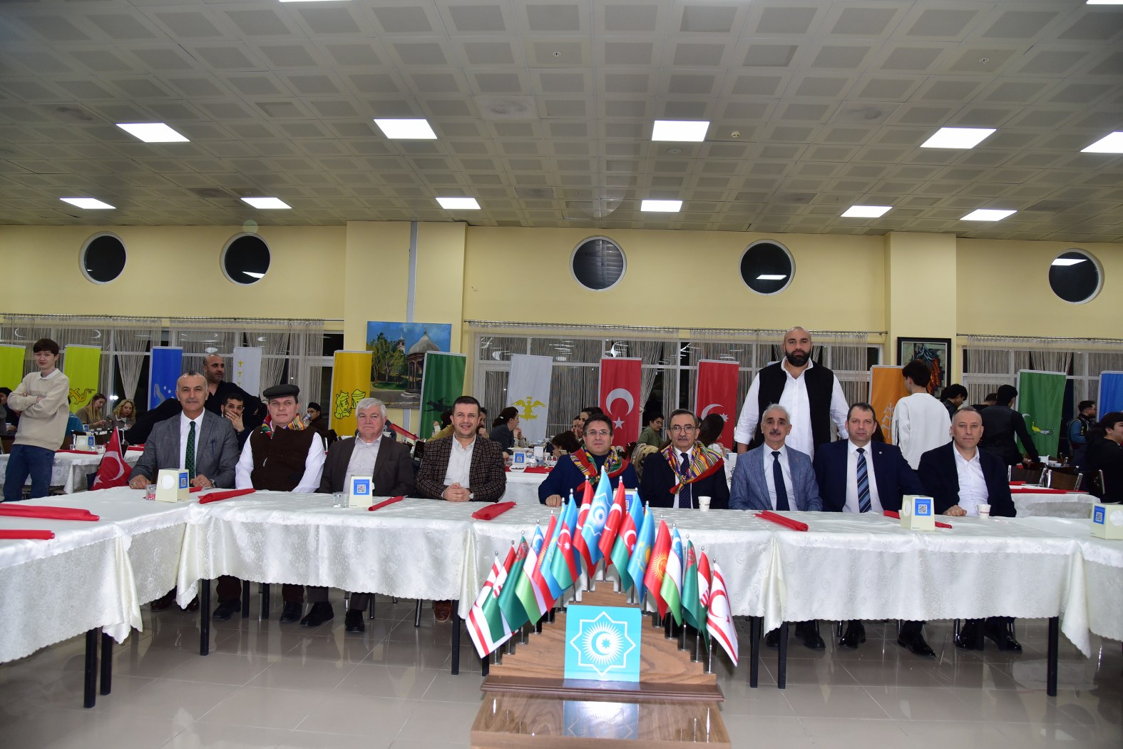 BAÜN’de Nevruz Coşkusu: Uluslararası Öğrenciler İftar ve Geleneksel Oyunlarla Bayramı Kutladı 4