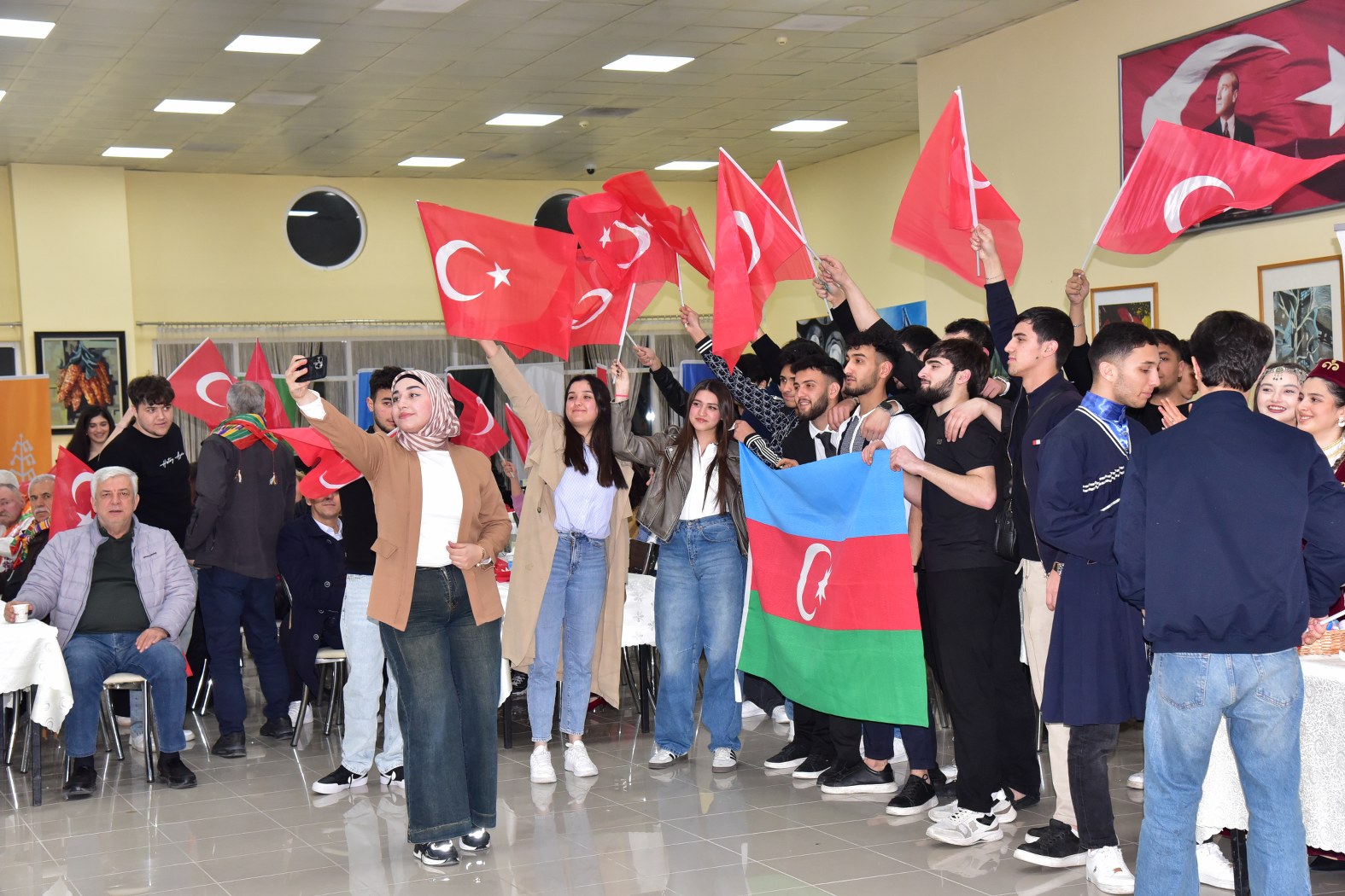 BAÜN’de Nevruz Coşkusu: Uluslararası Öğrenciler İftar ve Geleneksel Oyunlarla Bayramı Kutladı 15