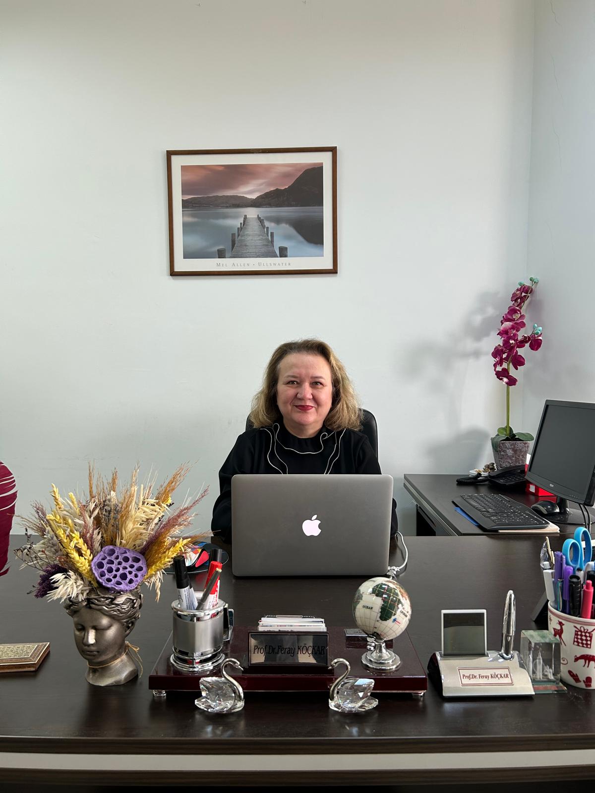 Prof. Dr. Feray KÖÇKAR