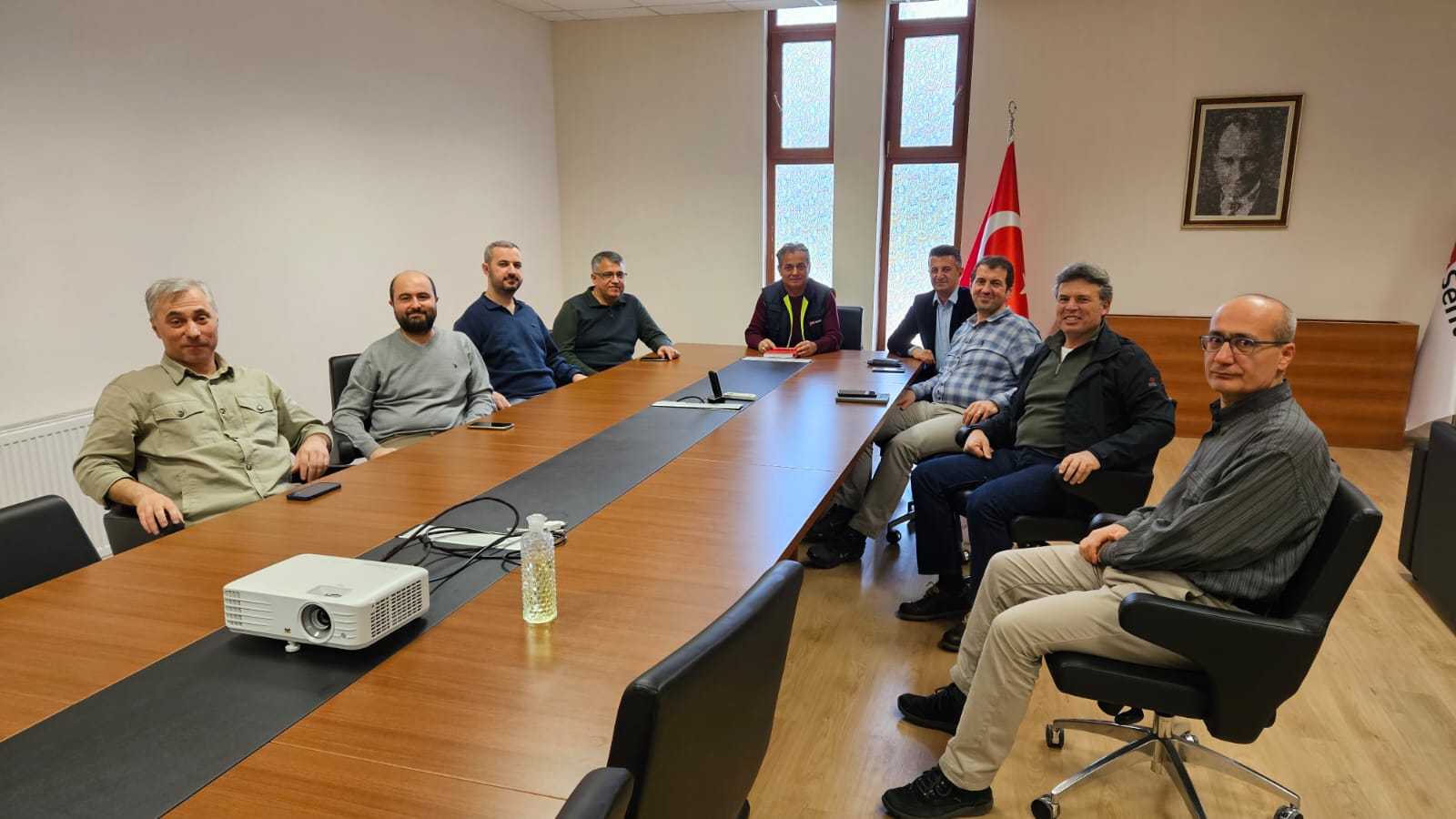 İşbir Sentetik Dokuma Sanayi A.Ş. ile Ar-Ge proje toplantısı gerçekleştirildi.  2