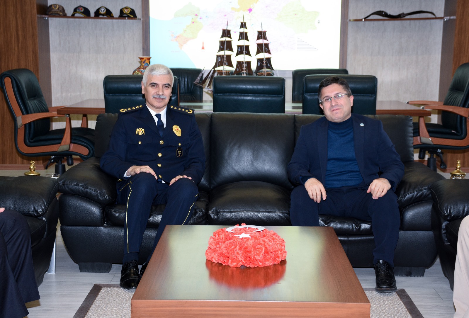 BAÜN’den Emniyet Teşkilatına Anlamlı Ziyaret: Rektör Oğurlu, Polis Haftasını Kutladı 2