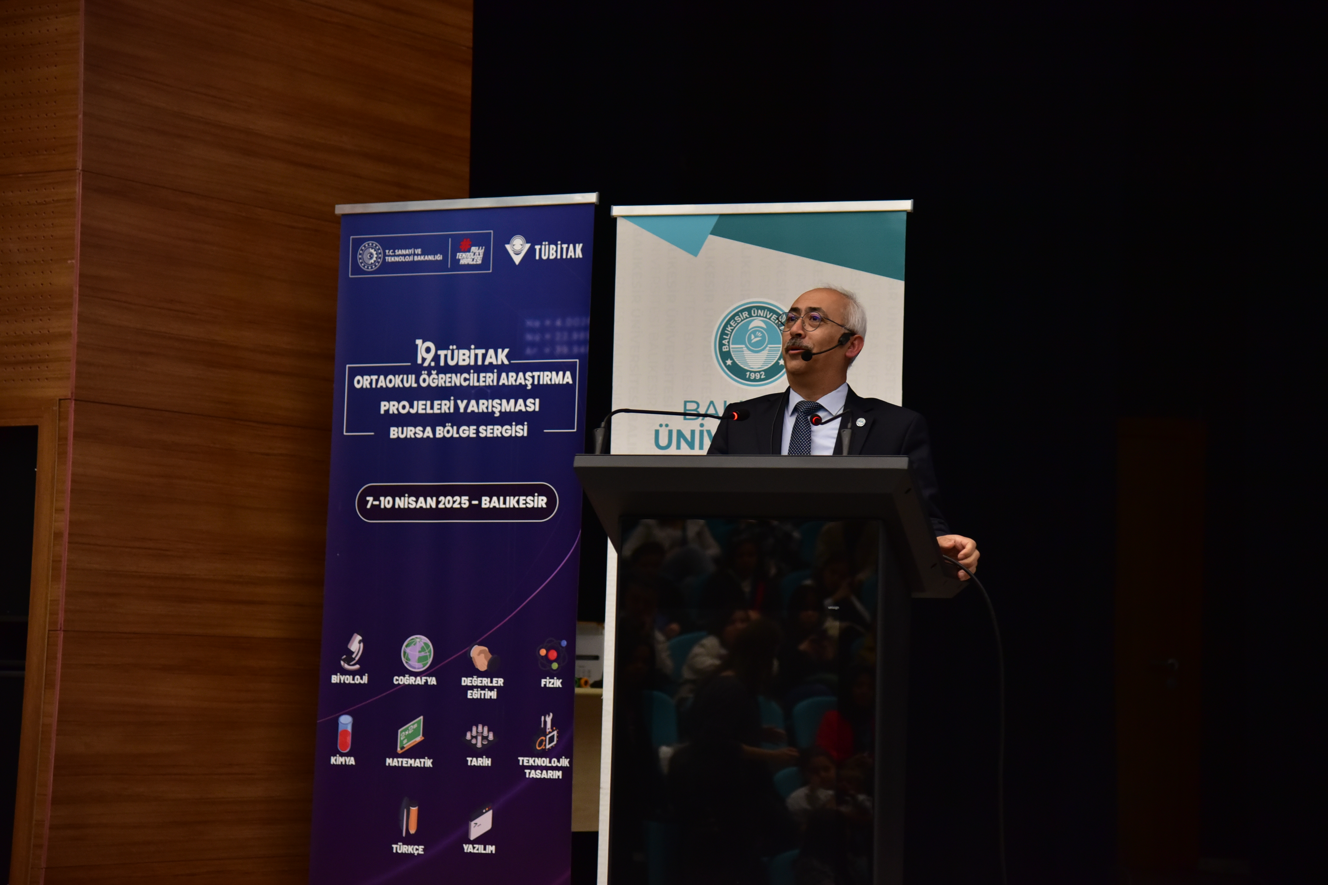 BAÜN’de Ortaokullu Gençlere İlham Veren Bilim Söyleşisi 4