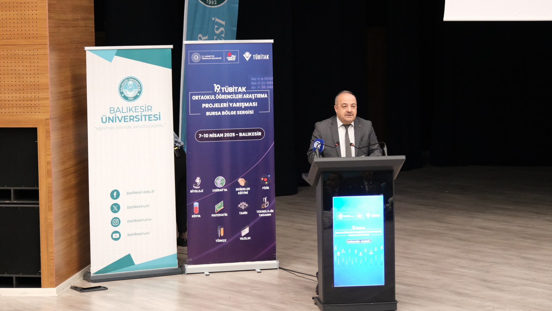 TÜBİTAK Ortaokul Proje Yarışması Bölge Finali Coşkusu BAÜN’de Yaşandı 14