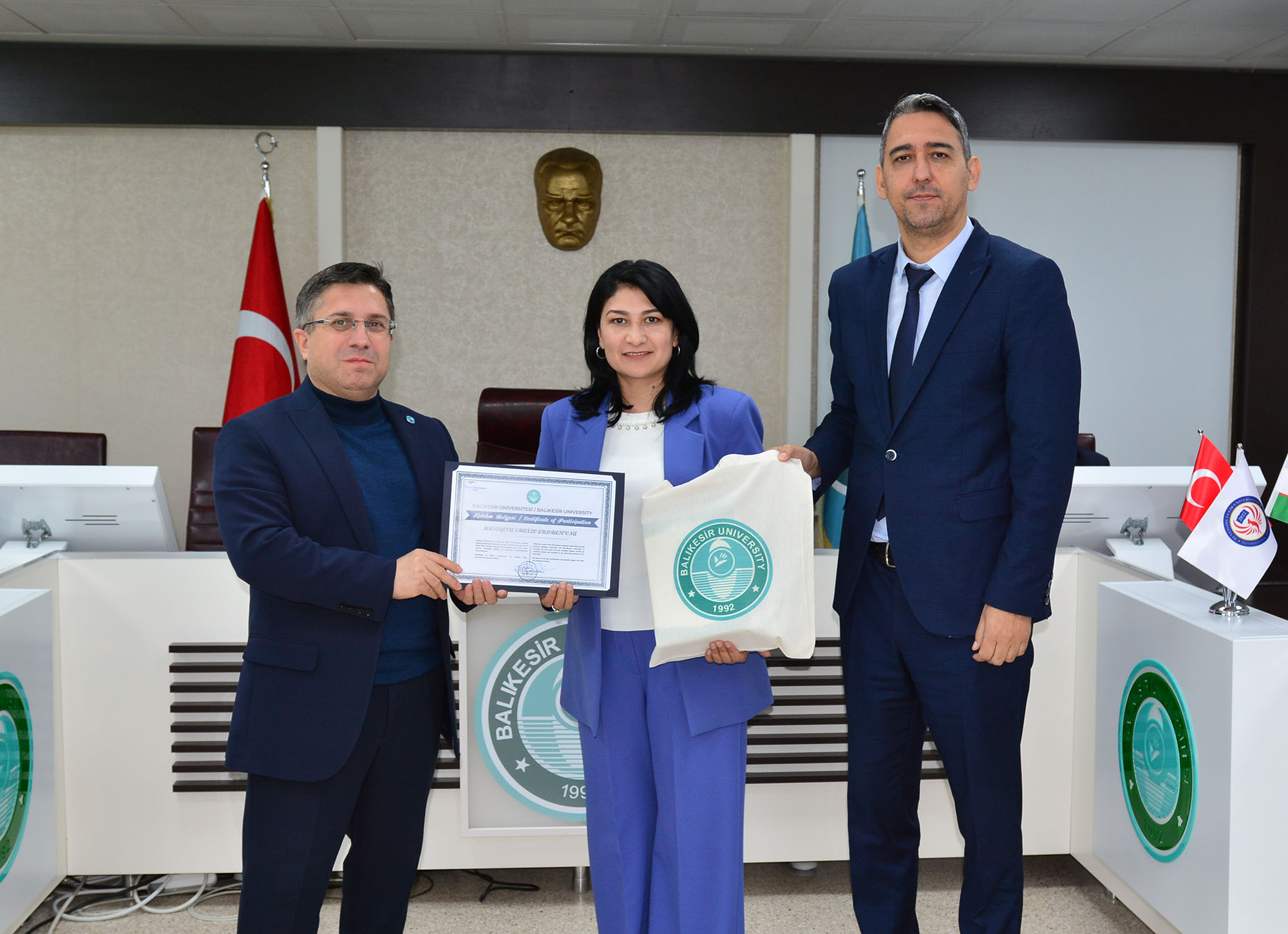 BAÜN’de Akademik Programa Katılan Özbekistanlı Akademisyenlere Sertifikaları Takdim Edildi 5
