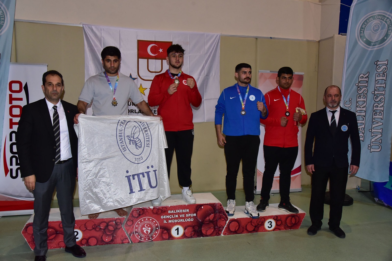 BAÜN Ev Sahipliğindeki Üniversiteler Kick Boks Türkiye Şampiyonasından Madalyalar Sahiplerini Buldu 8