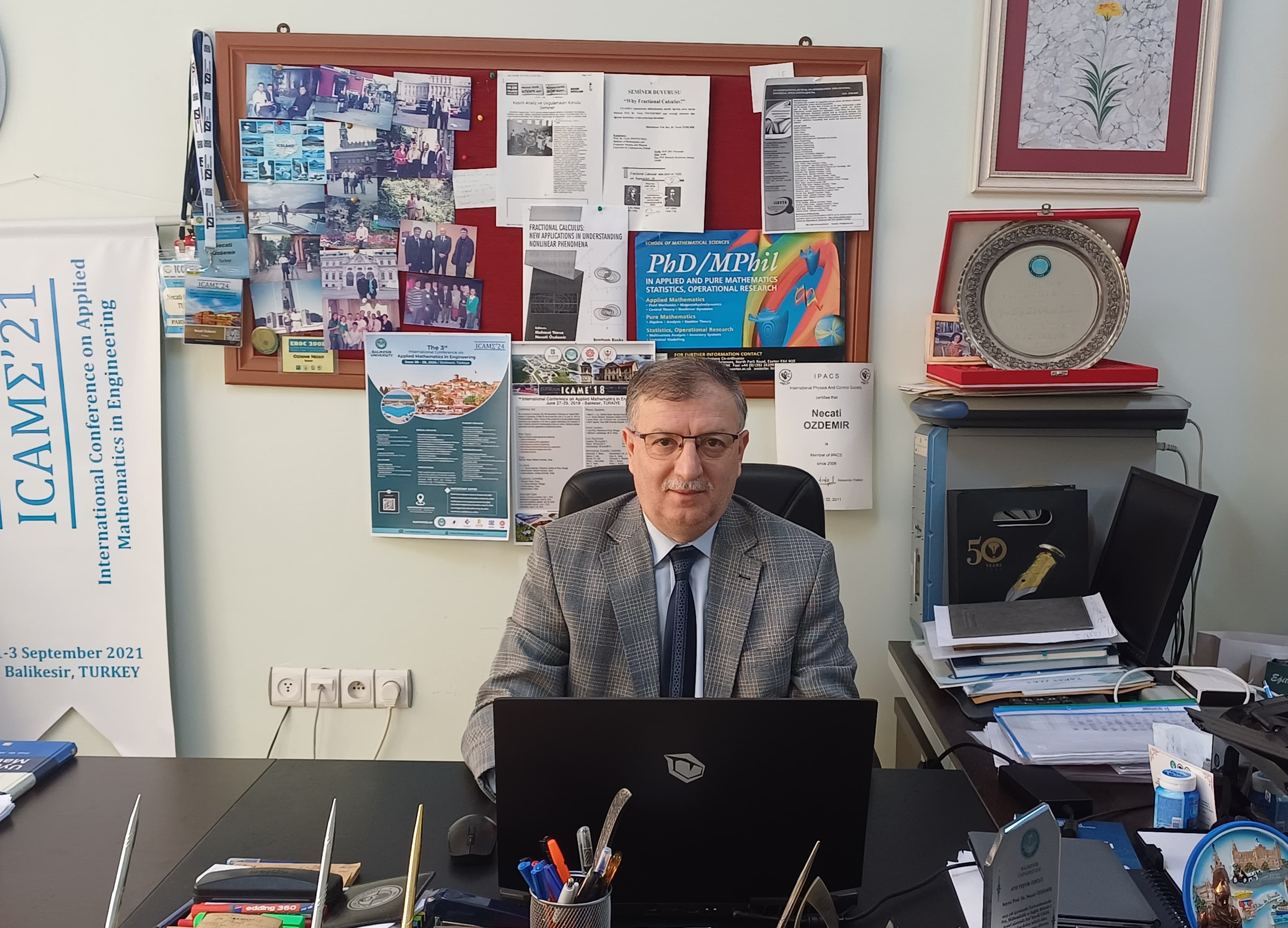Prof. Dr. NECATİ ÖZDEMİR (BÖLÜM BAŞKANI)