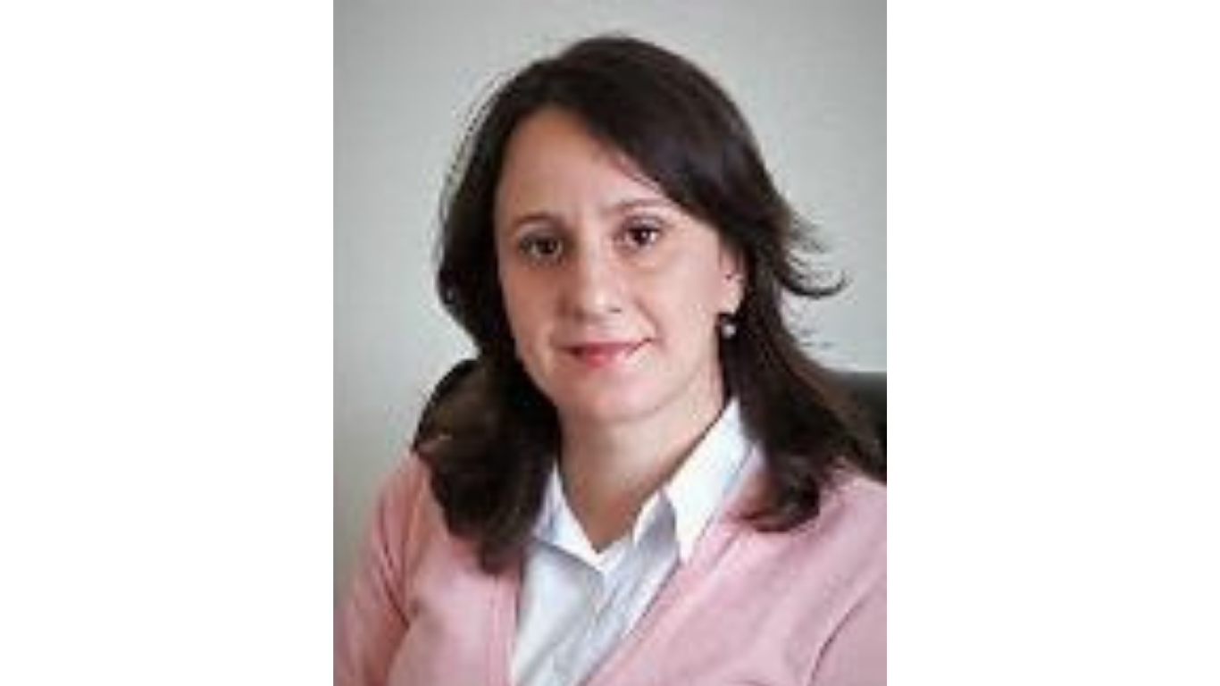 Özlem KUVAT