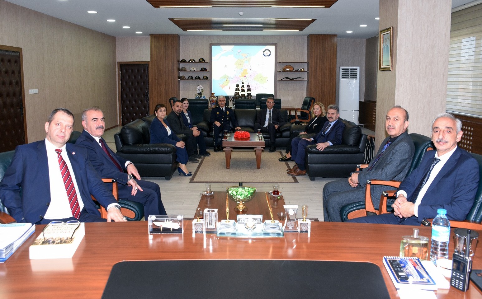 Balıkesir MYO Danışma Kurulundan Polis Haftası ve Otizm Farkındalığı Kapsamında Anlamlı Ziyaretler 4