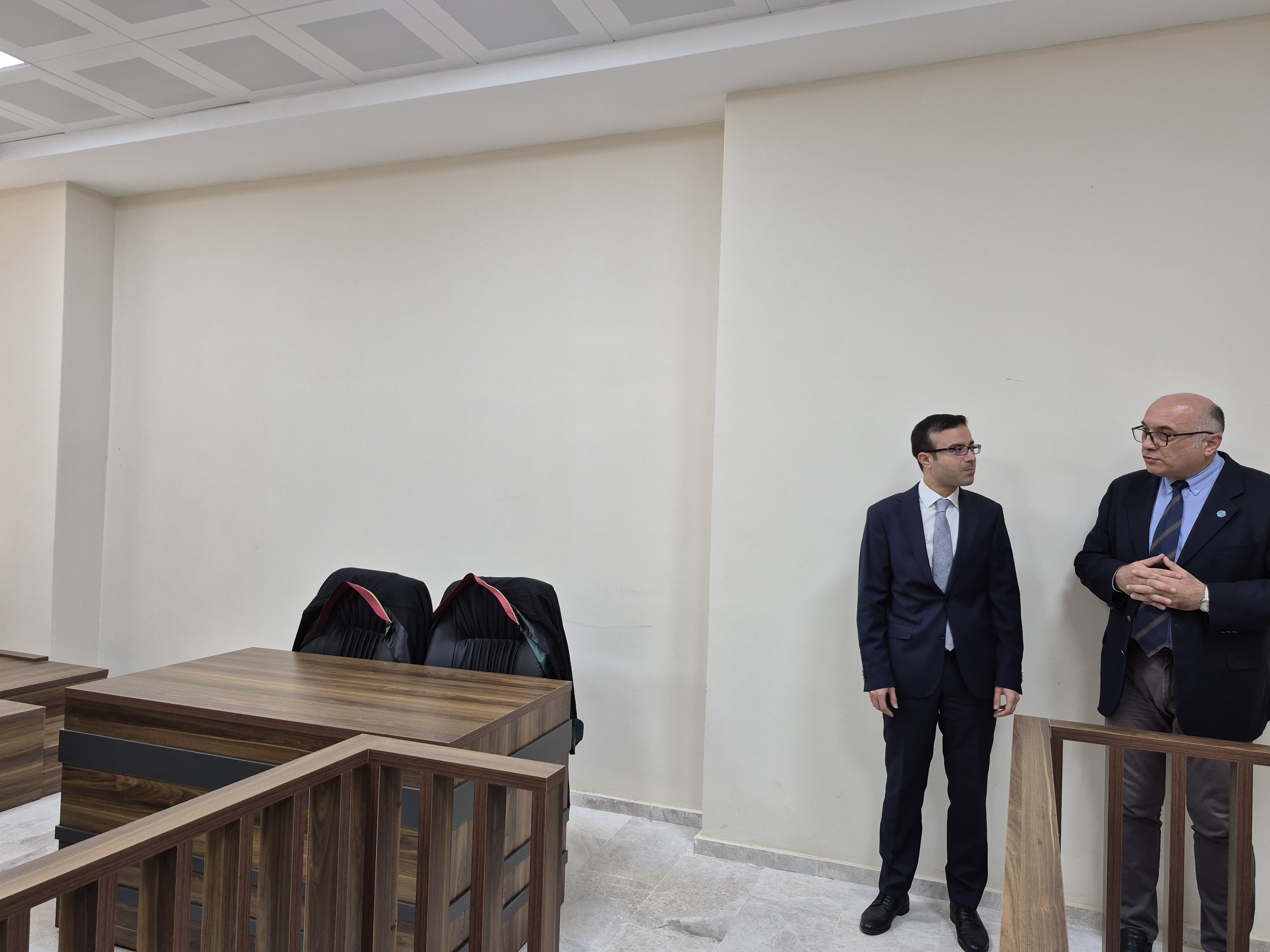 Adli Yargı Komisyon Başkanı Hakim Mehmet Soner Sarıoğlu "Kariyer Planlama Dersi" Kapsamında Hukuk Fakültesi Öğrencileri ile Buluştu 6