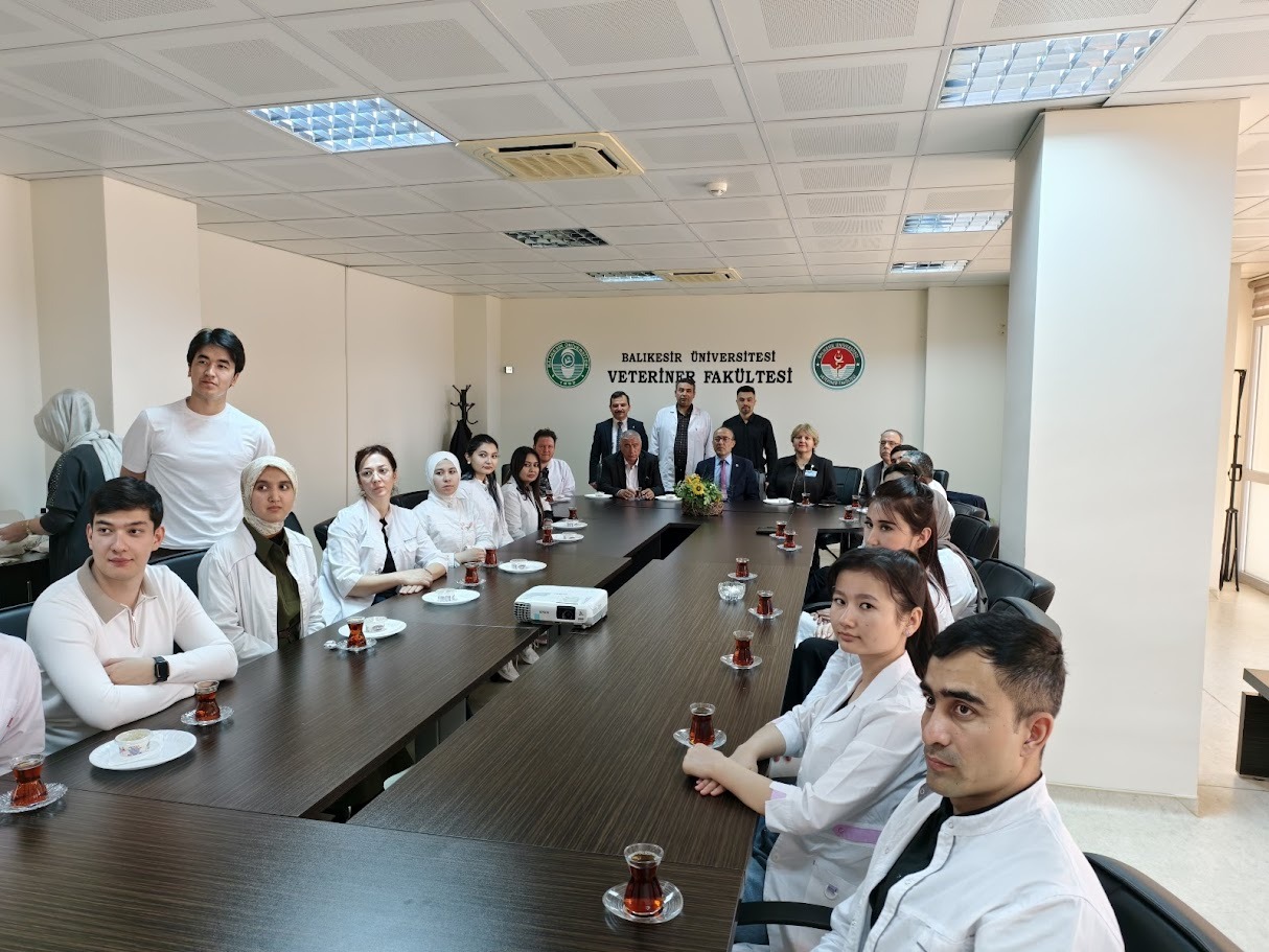 Özbekistan Eczacılık Eğitim ve Araştırma Enstitüsünden Fakültemize Akademik Ziyaret 2