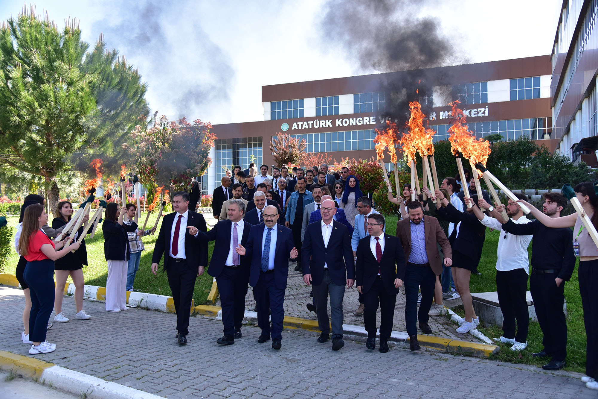 BAÜN’de Öğrencileri, Sektörlerinde Öncü Kurumlarla Buluşturan Dev Etkinlik: WOWOFEST 2 Öğrenci İş ve Kariyer Fuarı Başladı 11