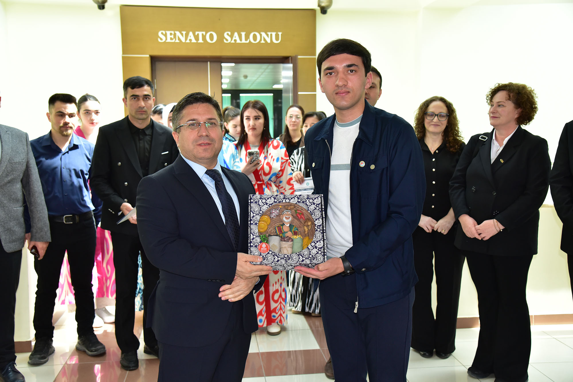 BAÜN, Uluslararasılaşma Atılımını Sürdürüyor: Özbekistan Eczacılık Eğitim ve Araştırma Enstitüsü BAÜN’de 8