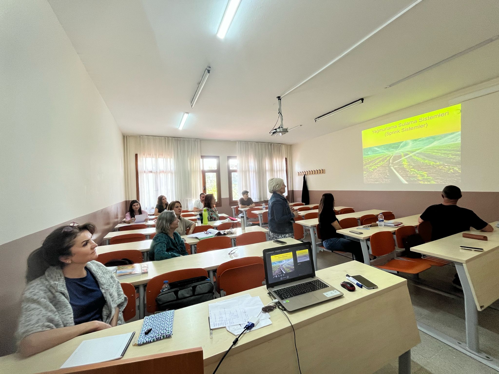 Sunumlarla Güçlenen Bilgi: Sulama Tekniklerinde Etkin Öğrenme