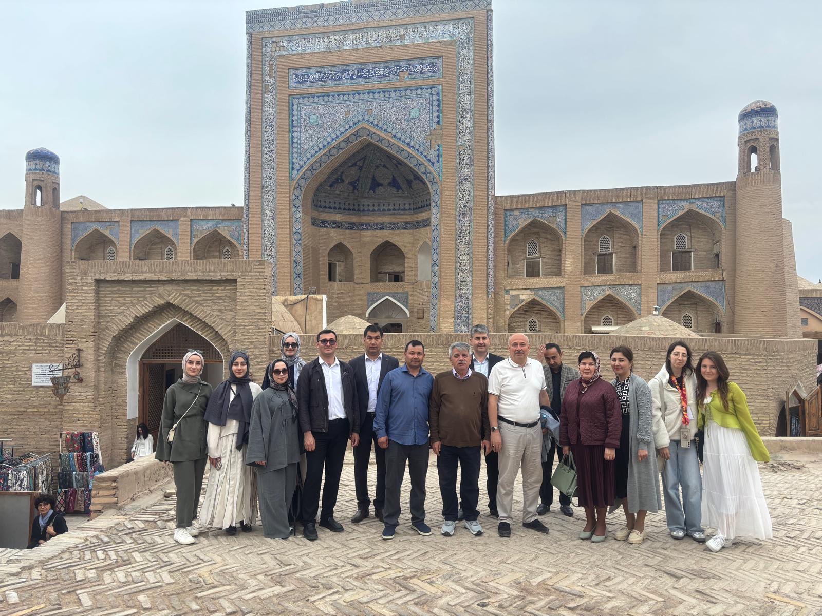 Türk Dünyası Akademik İş Birliği Kapsamında Yabancı Diller Yüksekokulu’ndan Özbekistan Ziyareti 22
