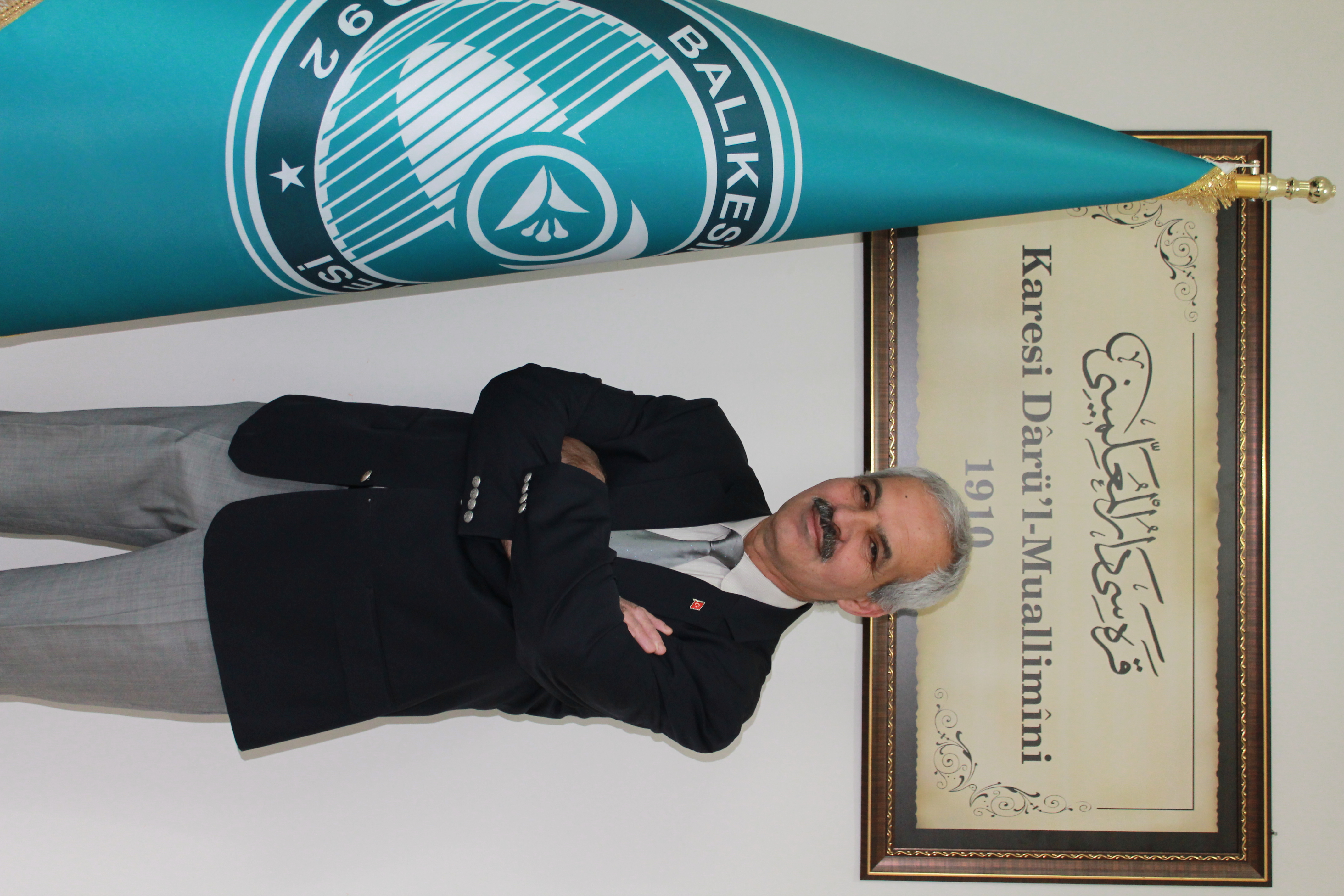 Mevlüt AKBAŞ