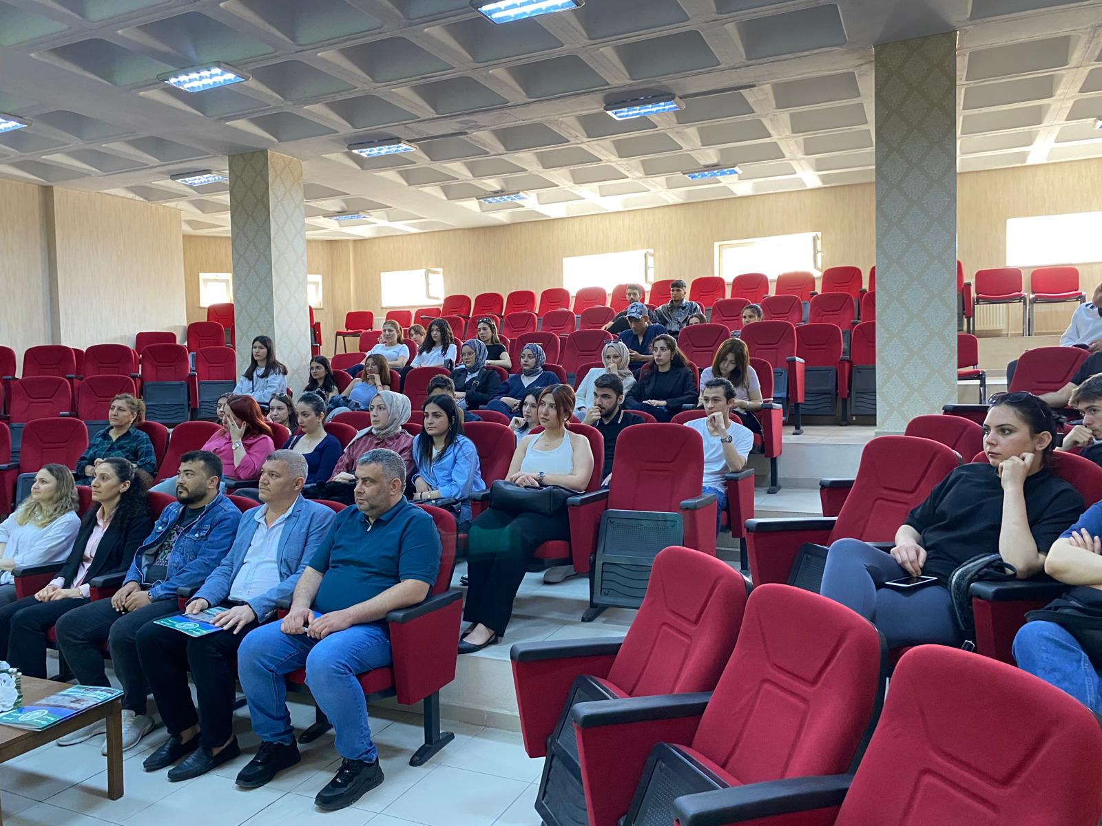 Erasmus+ Öğrenci ve Personel Hareketliliği Bilgilendirme Semineri  3