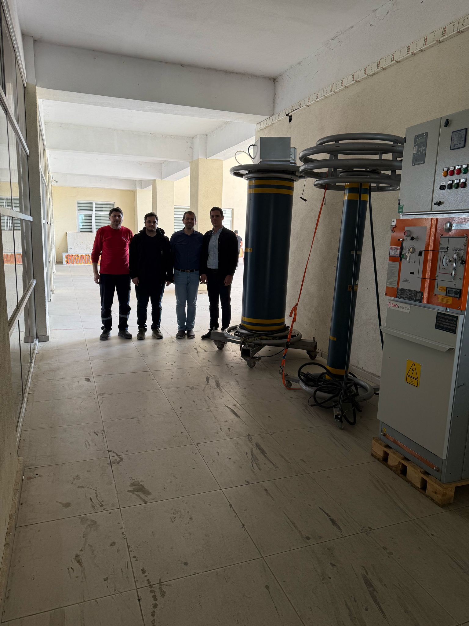 Fakültemiz Elektrik-Elektronik Mühendisliği Bölümünde Yeni Yüksek Gerilim Eğitim ve Deney Seti Kullanıma Alındı 2