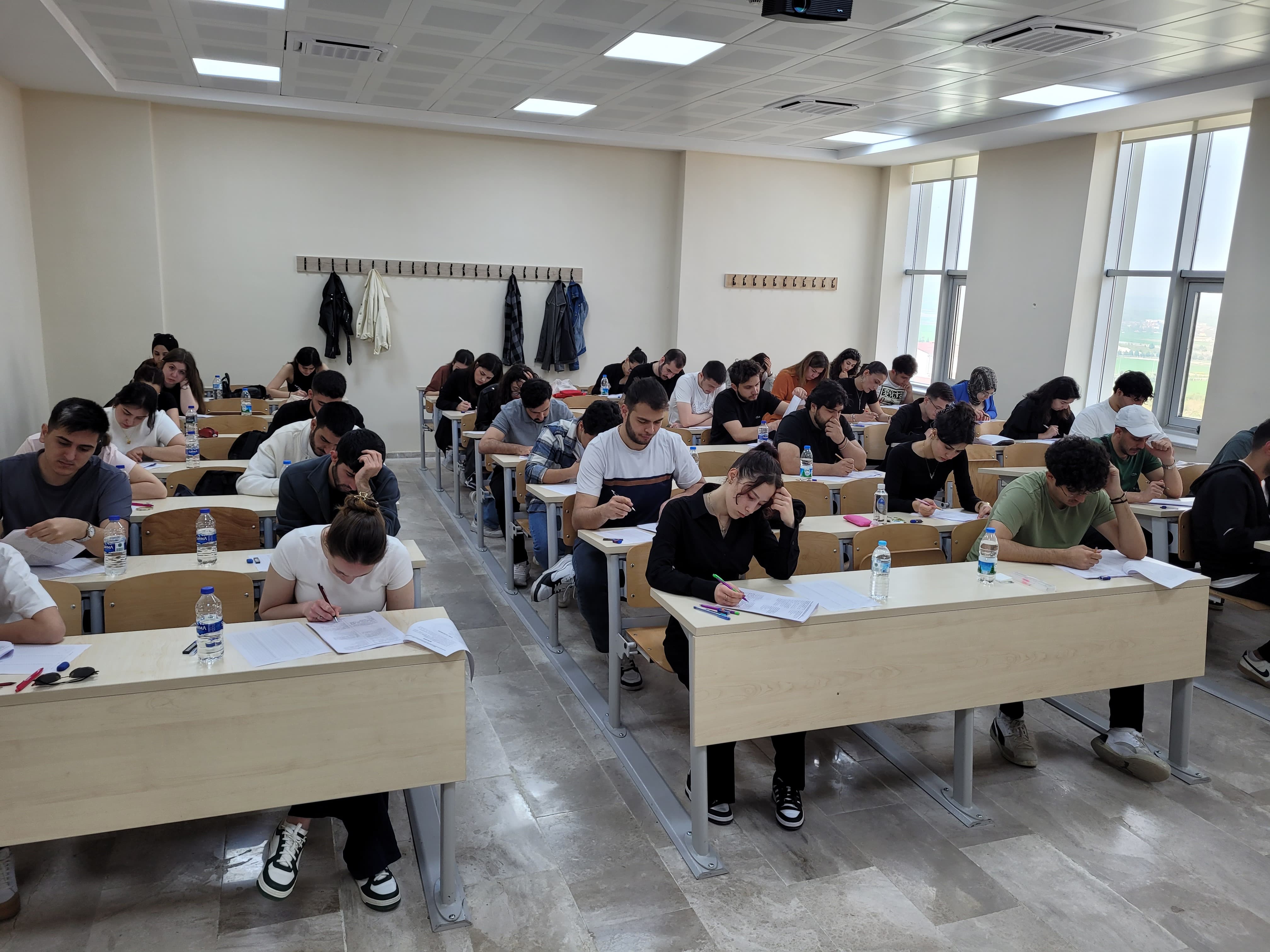 Balıkesir Üniversitesi Hukuk Fakültesi'nde HMGS Deneme Sınavı Gerçekleştirildi 2