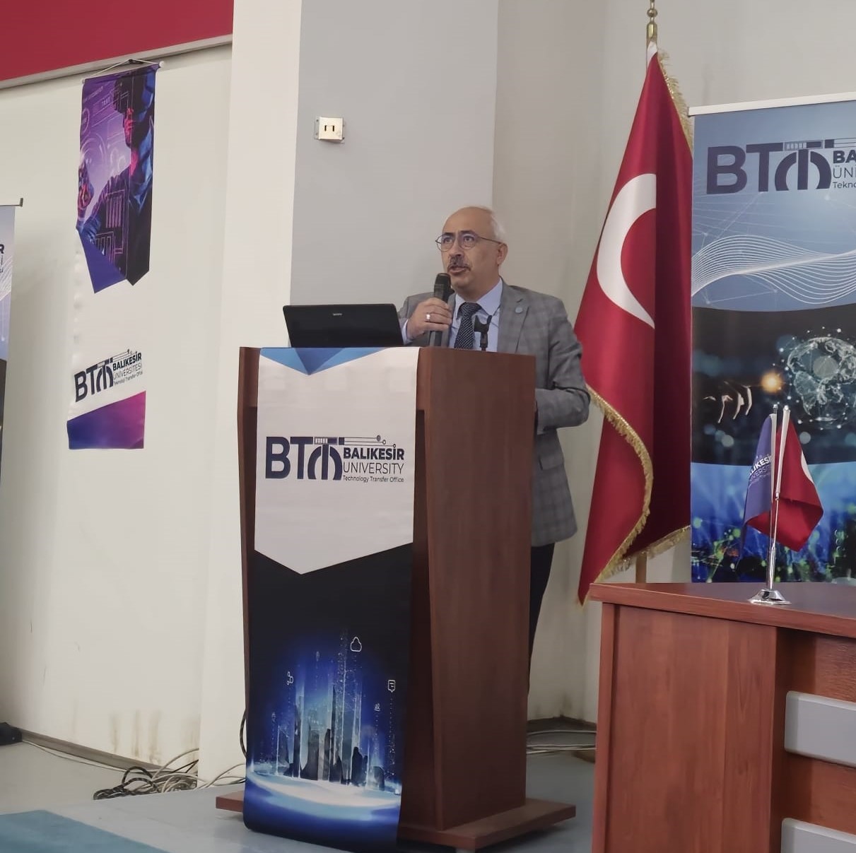 Balıkesir Üniversitesi’nden Madencilik Sektörüne Yönelik Stratejik İş Birliği 5
