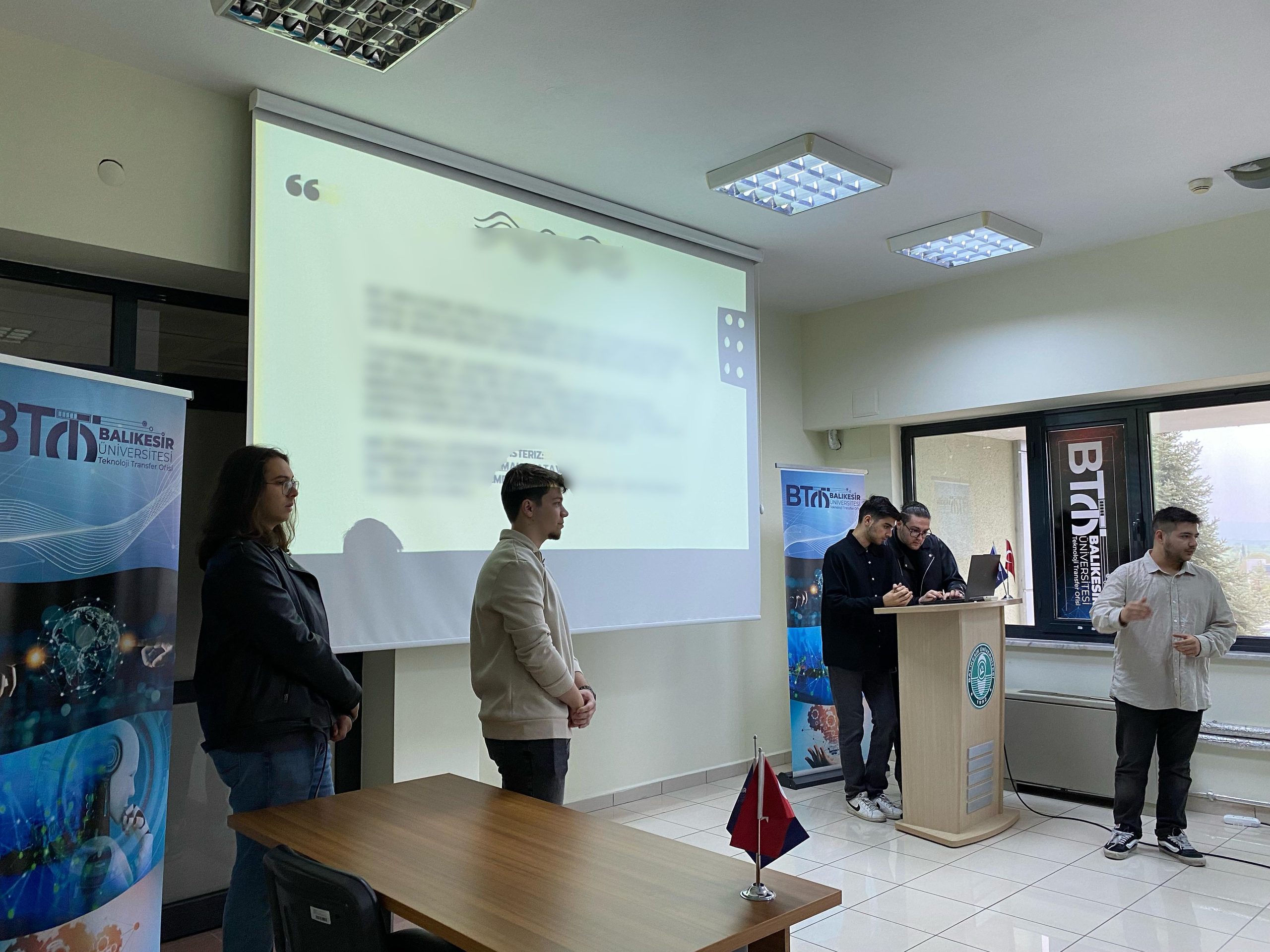 QREATIONE Girişim Ekibi, BAÜN TTO’da Girişimcilik Fikrini Paylaştı 4