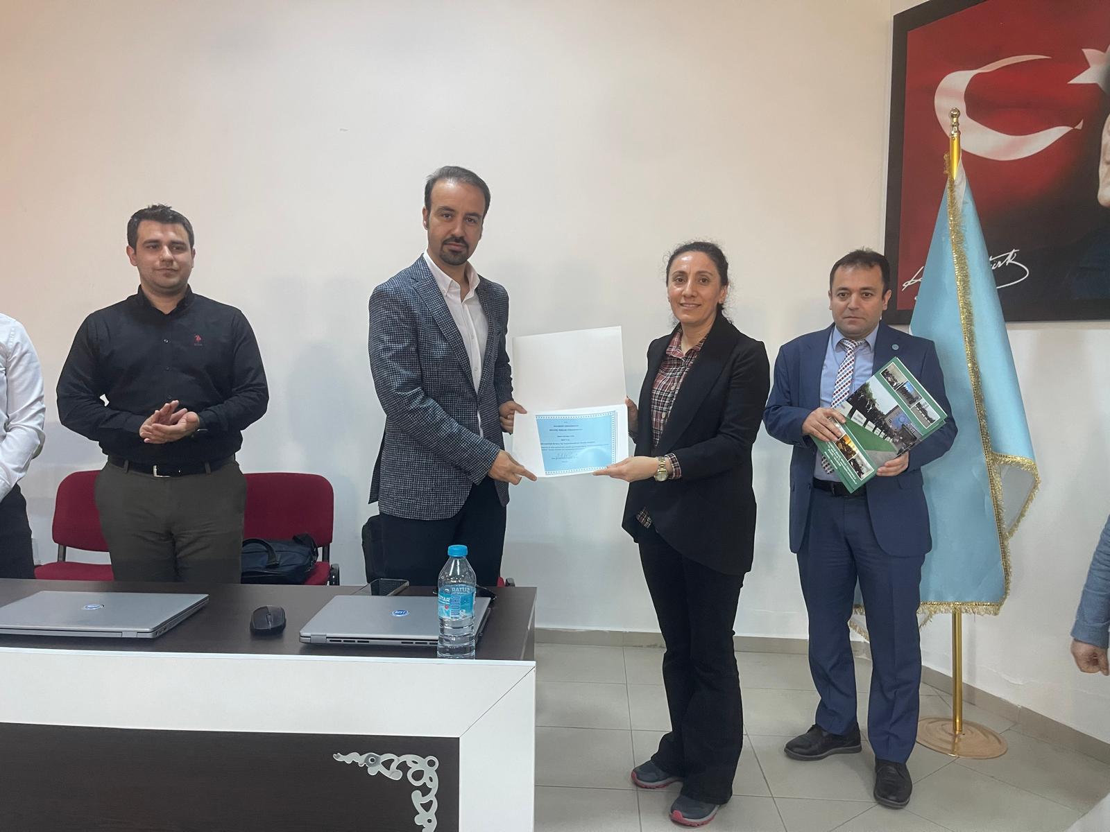 Profesyonel Hayata Adım: Üretim, İnsan Kaynakları ve Kariyer Stratejileri Semineri  4