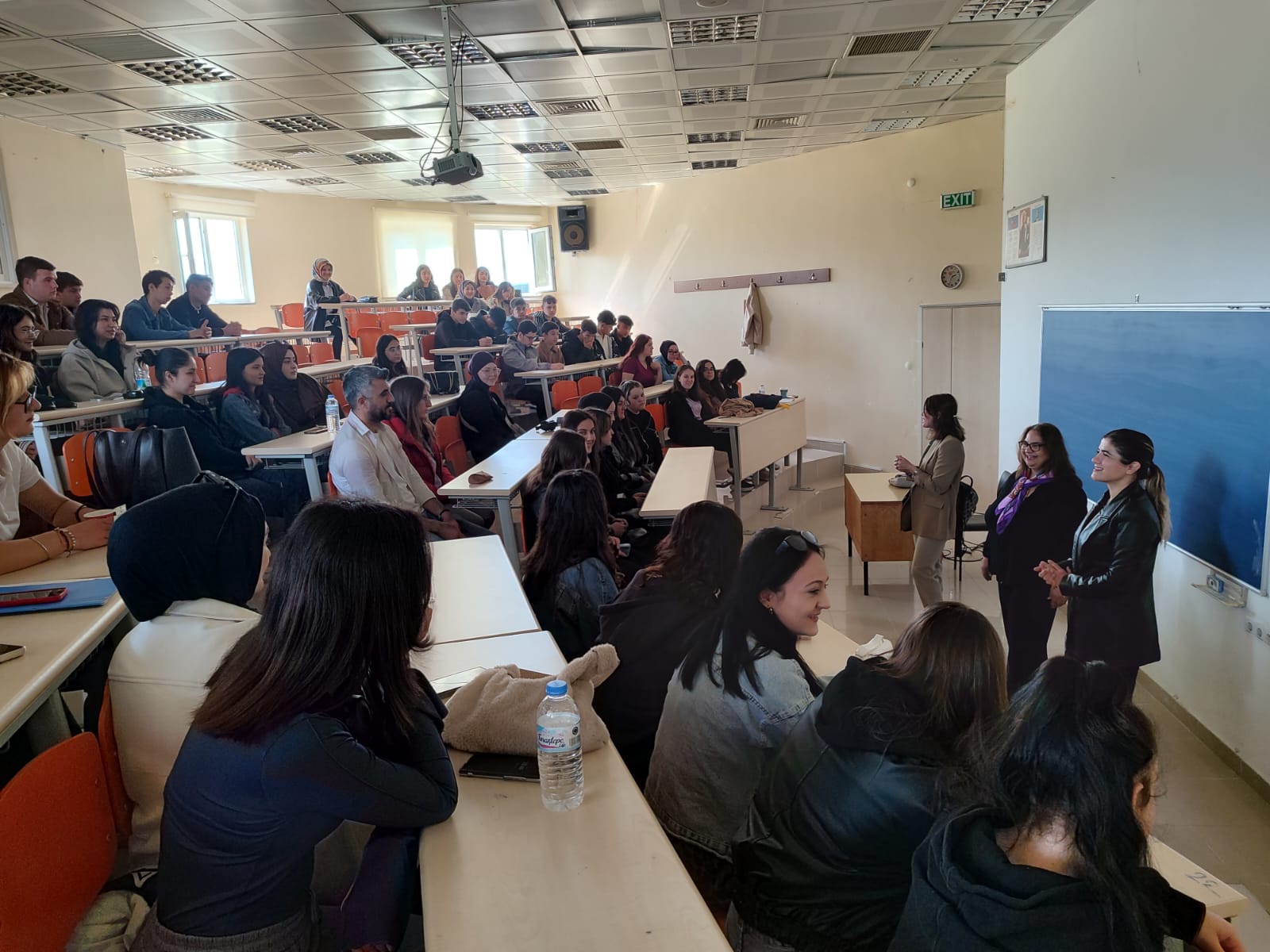 Kepsut Çok Programlı Anadolu Lisesi öğrencilerinden Yüksekokulumuz Muhasebe ve Çocuk Gelişimi programlarına ziyaret 4