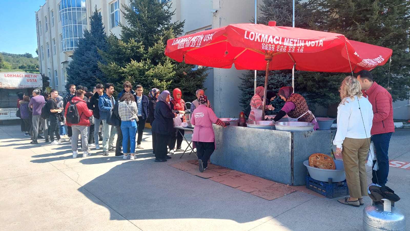 Balıkesir Meslek Yüksekokulunda LOKMA HAYRI 4