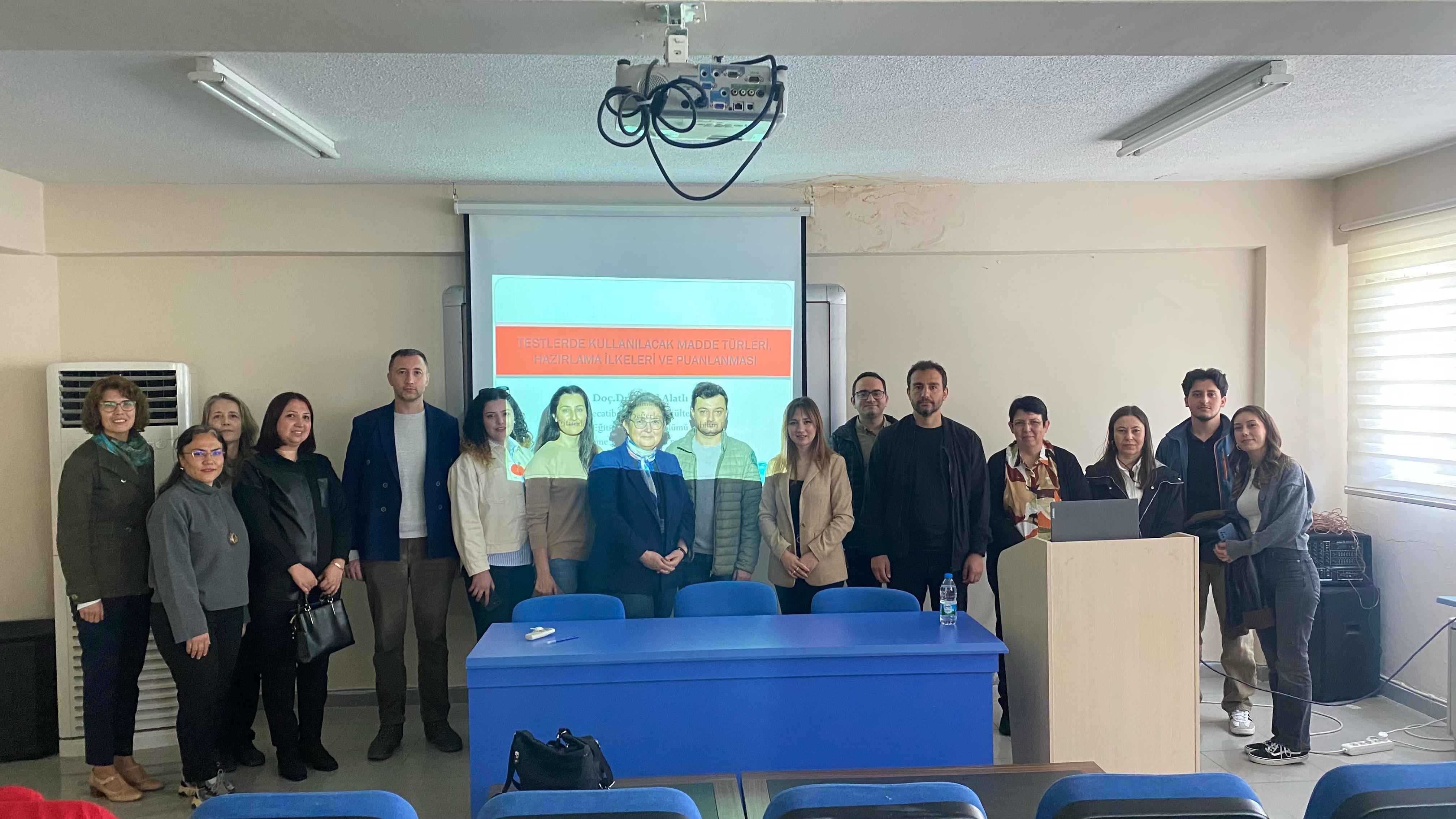 Sosyal ve Fen Bilimleri Programlarına Yönelik Eğitimde Ölçme ve Değerlendirme Eğitimi 8