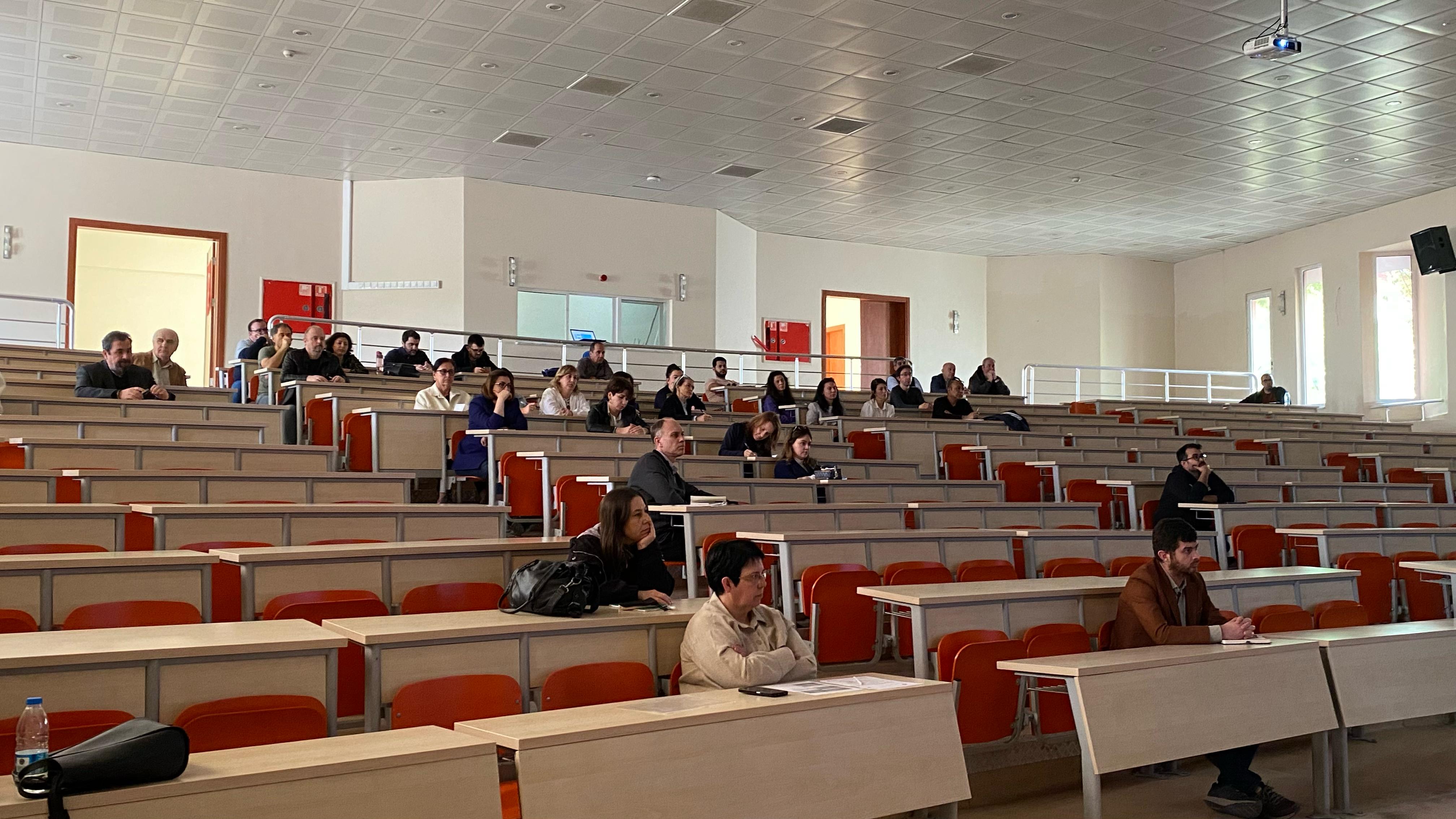 Sosyal ve Fen Bilimleri Programlarına Yönelik Eğitimde Ölçme ve Değerlendirme Eğitimi 6