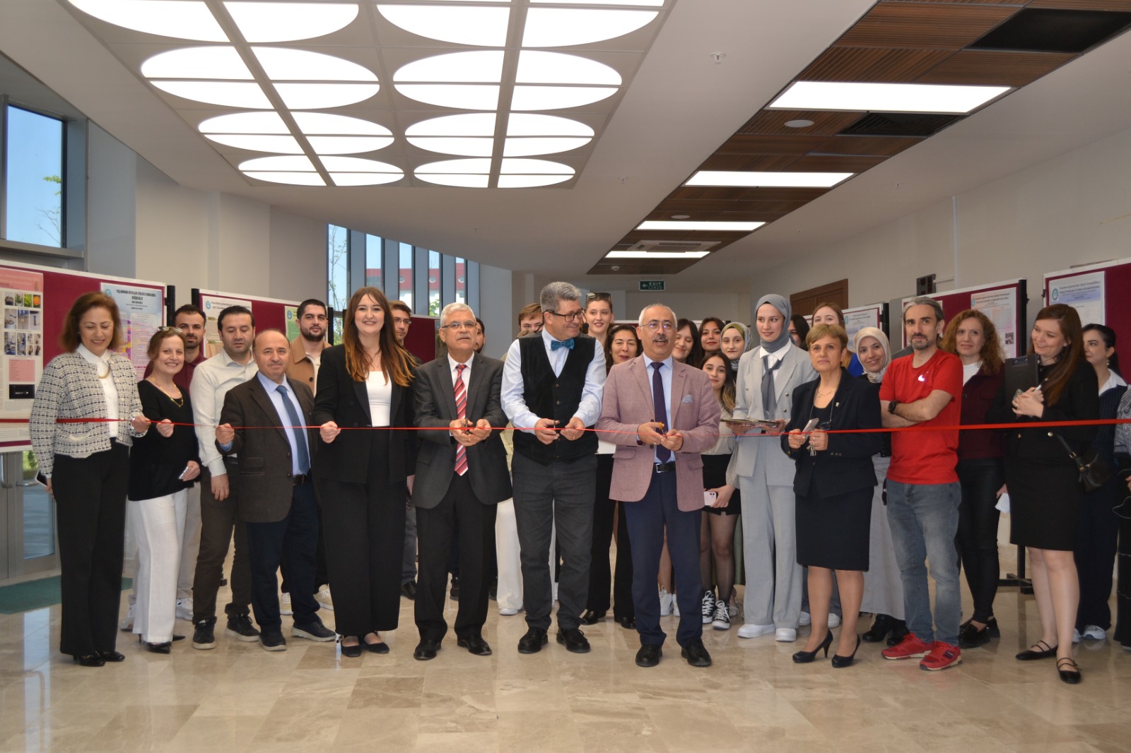 16 Nisan Dünya Biyologlar Günü Bölümümüzde Etkinliklerle Kutlandı. 4