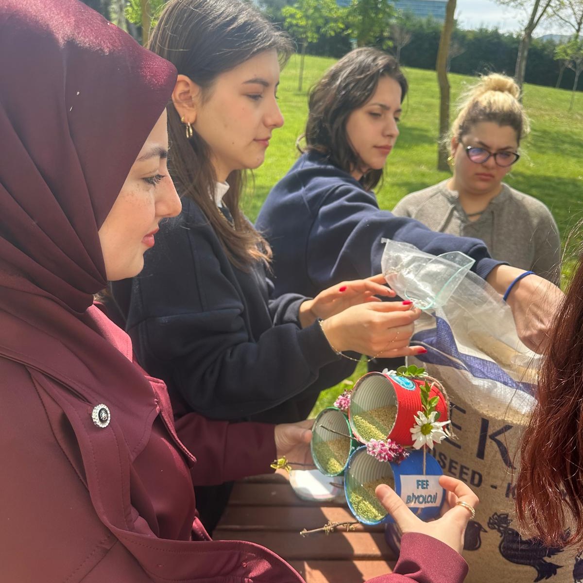 BAÜN Biyoloji Bölümü Öğrencilerinden “Doğaya Dost Kuşlara Yuva” Projesi 3