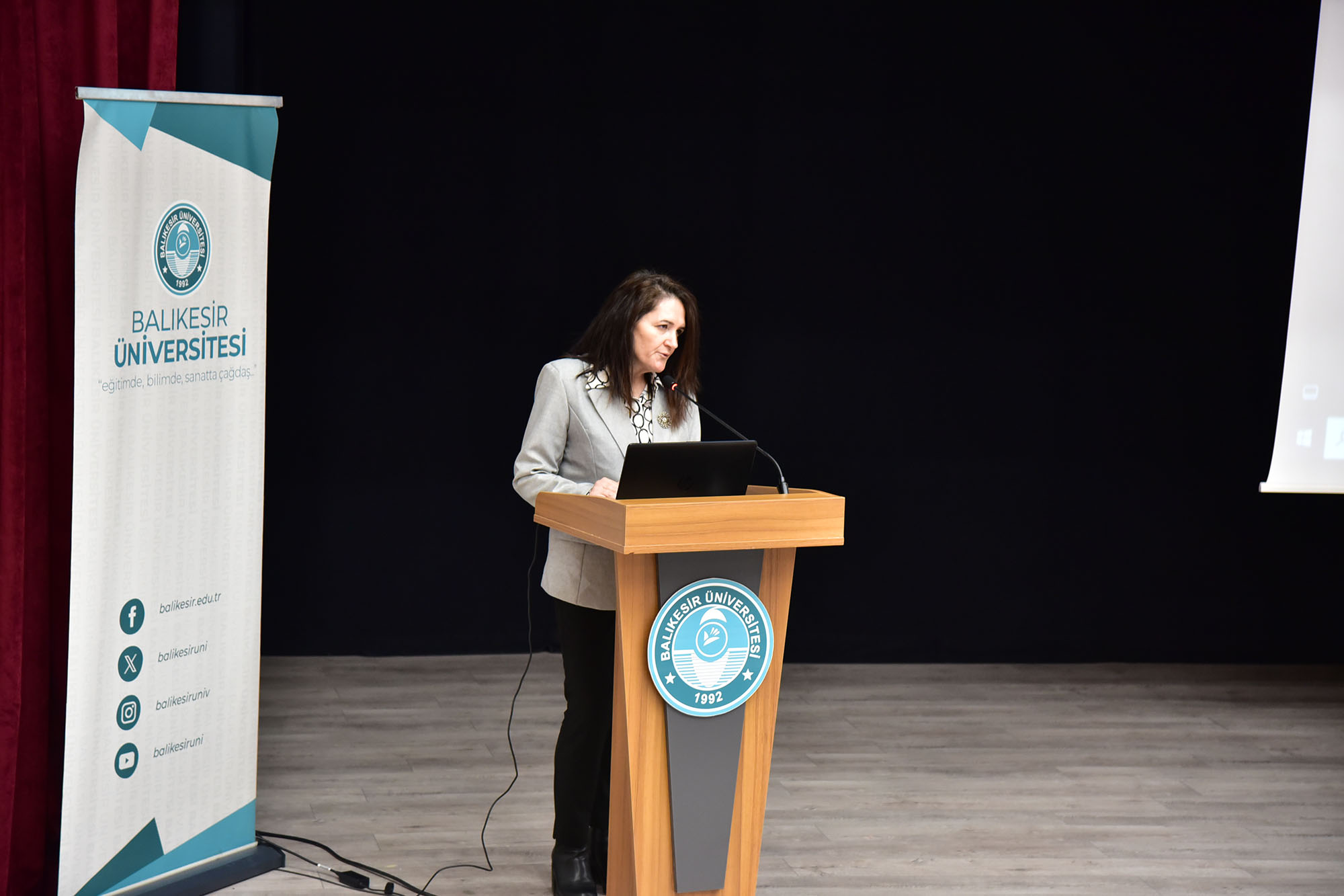 BAÜN’de Hekim ve Hemşire Gözüyle Yaşlı Sağlığına Dikkat Çeken Sempozyum 2