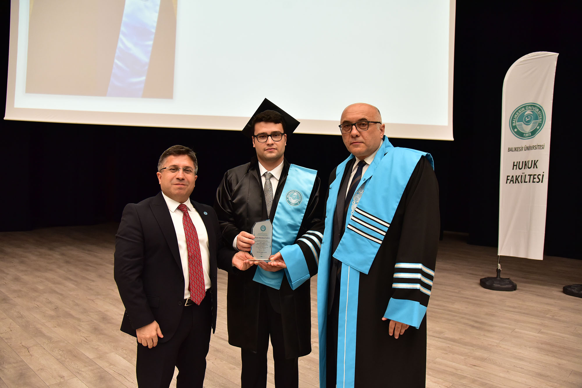 BAÜN Hukuk Fakültesinde İlk Mezuniyet Gururu  6